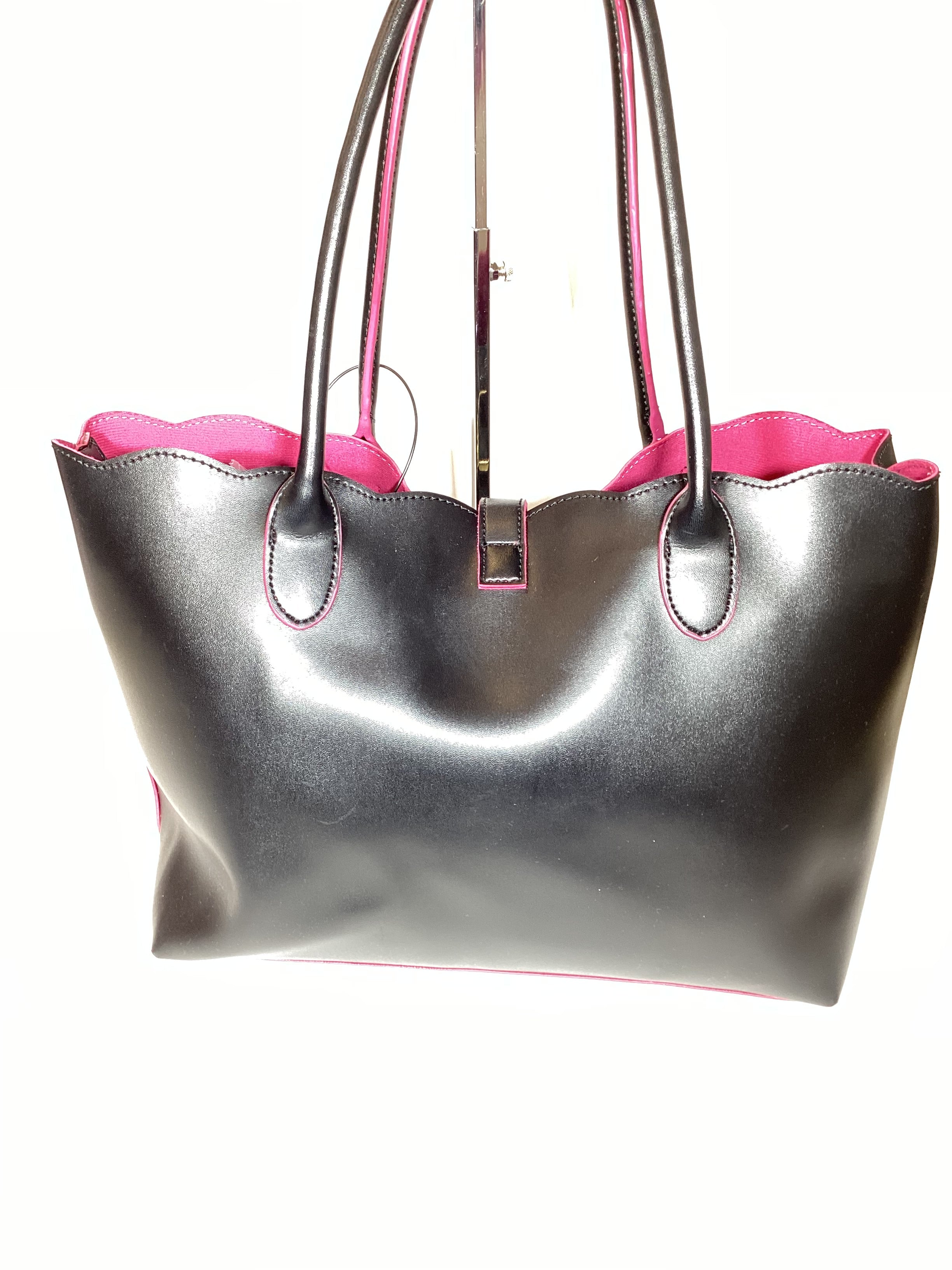 Mentore di vestiti Ann Arbor, Michigan, Borsa By Betsey Johnson Dimensioni: Grande