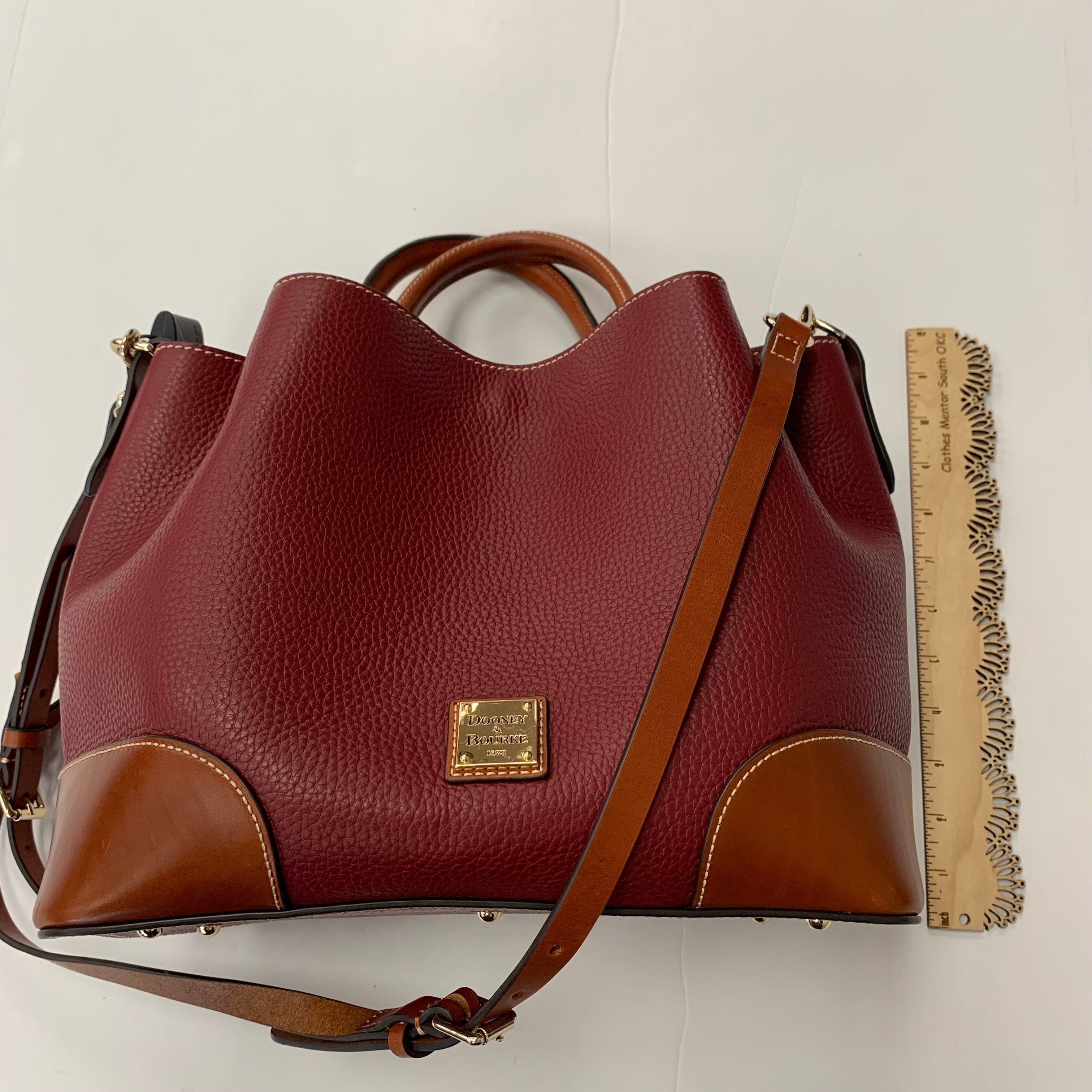 Mentore d'abbigliamento South Oklahoma City, Oklahoma, Borsa a mano di Dooney And Bourke Dimensioni: Grande