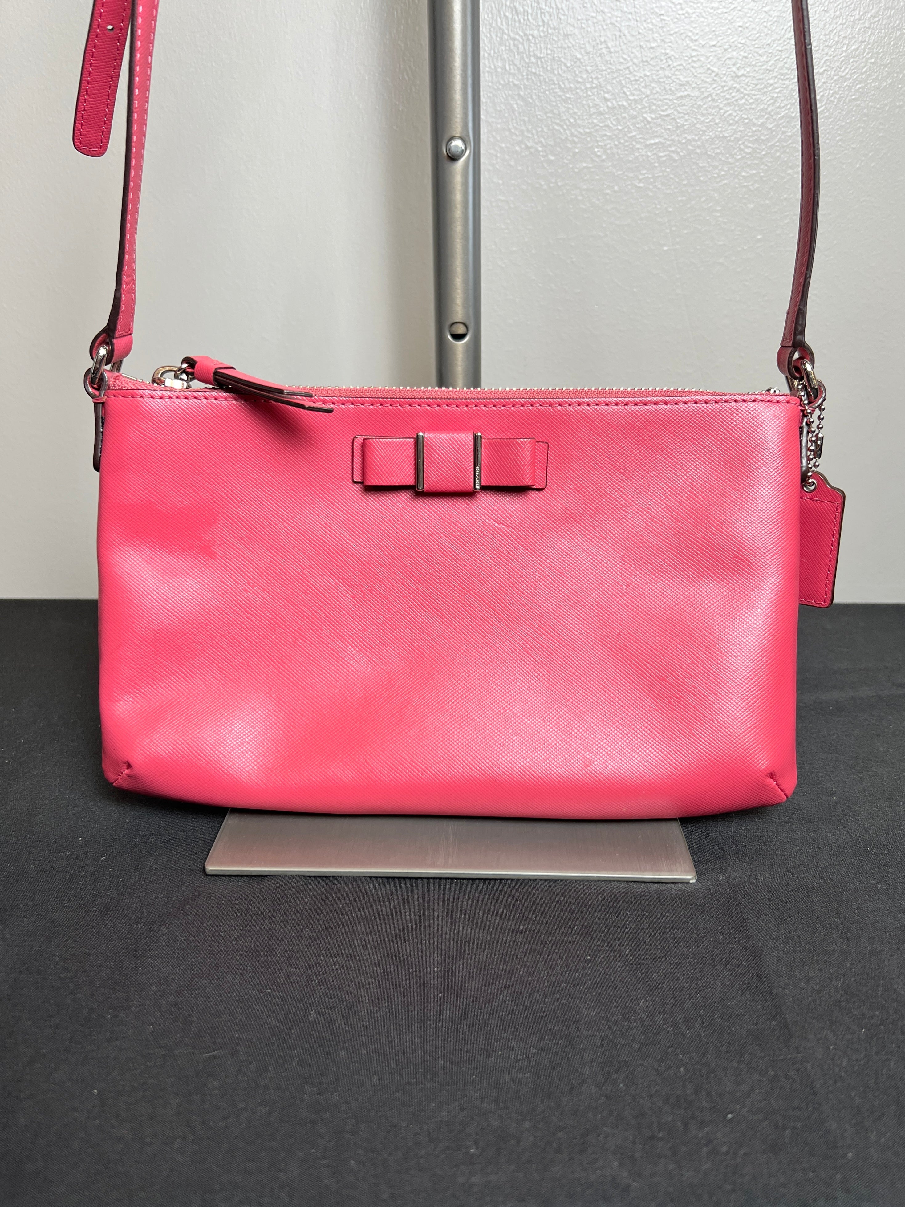 Mentore di vestiti Omaha Nebraska, Crossbody Designer By Coach Dimensioni: Medio