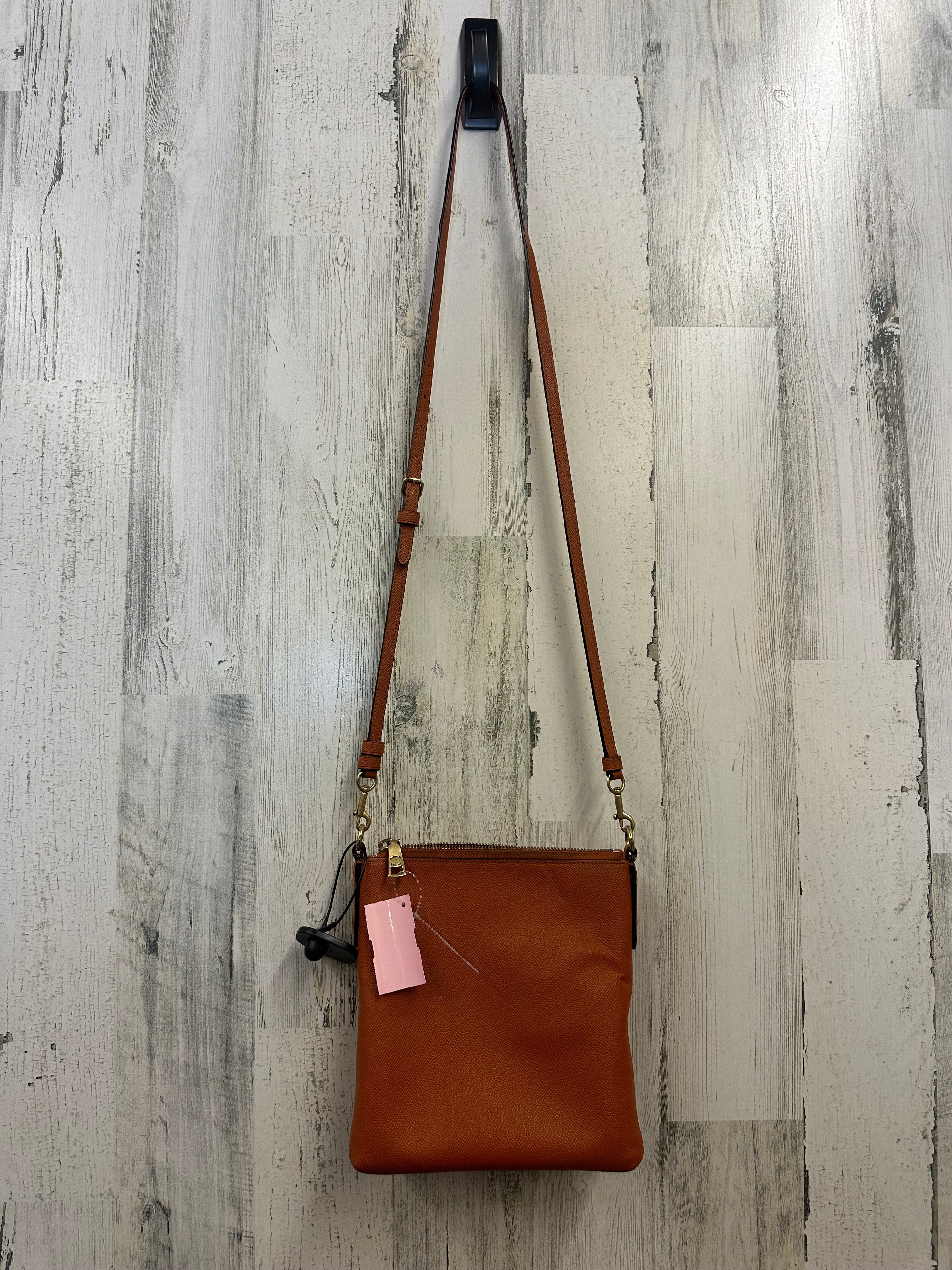 Mentore di vestiti Louisville, Kentucky, Crossbody Designer By Coach Dimensioni: Piccolo