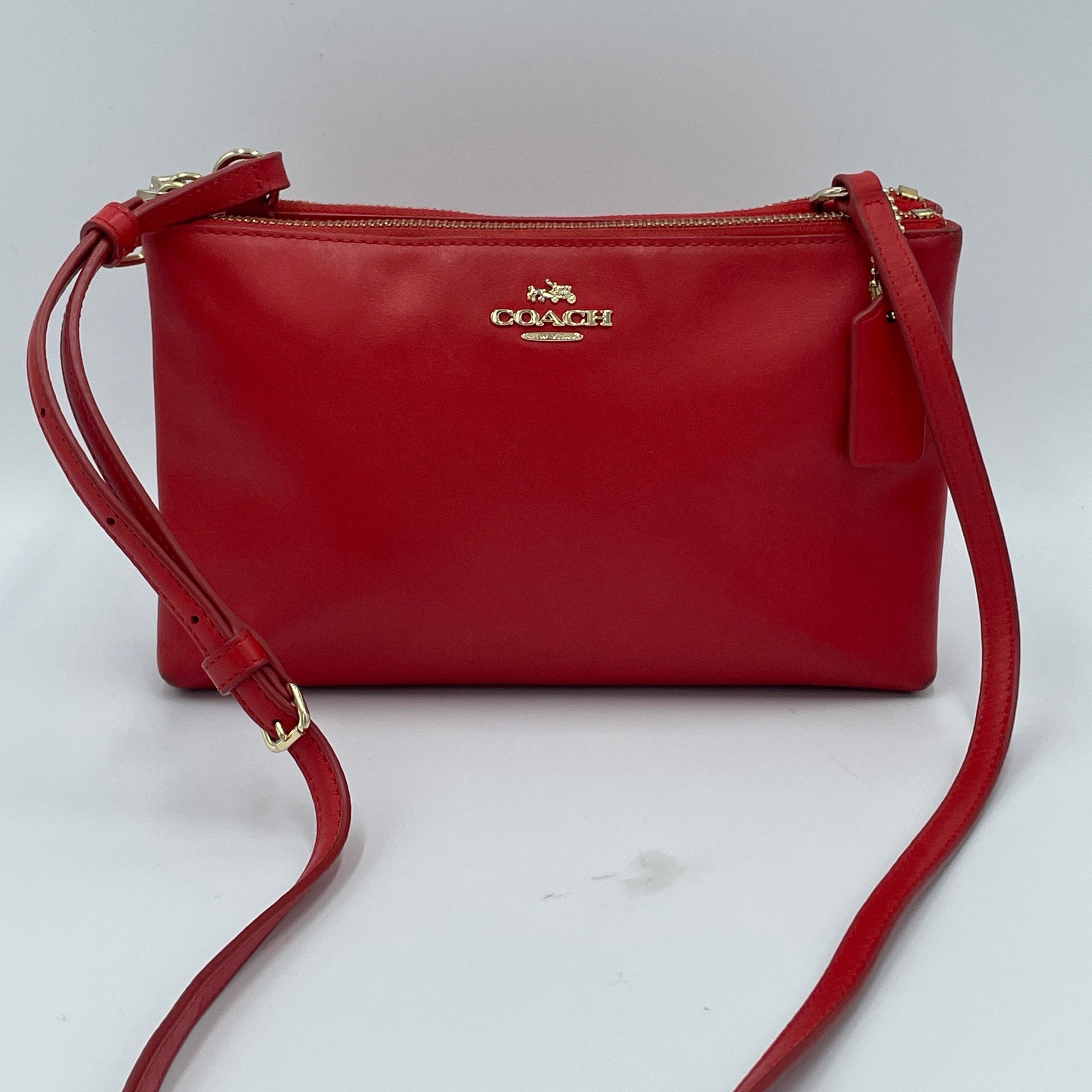 Mentore di vestiti St. Louis, Missouri, Crossbody Designer By Coach Dimensioni: Piccolo