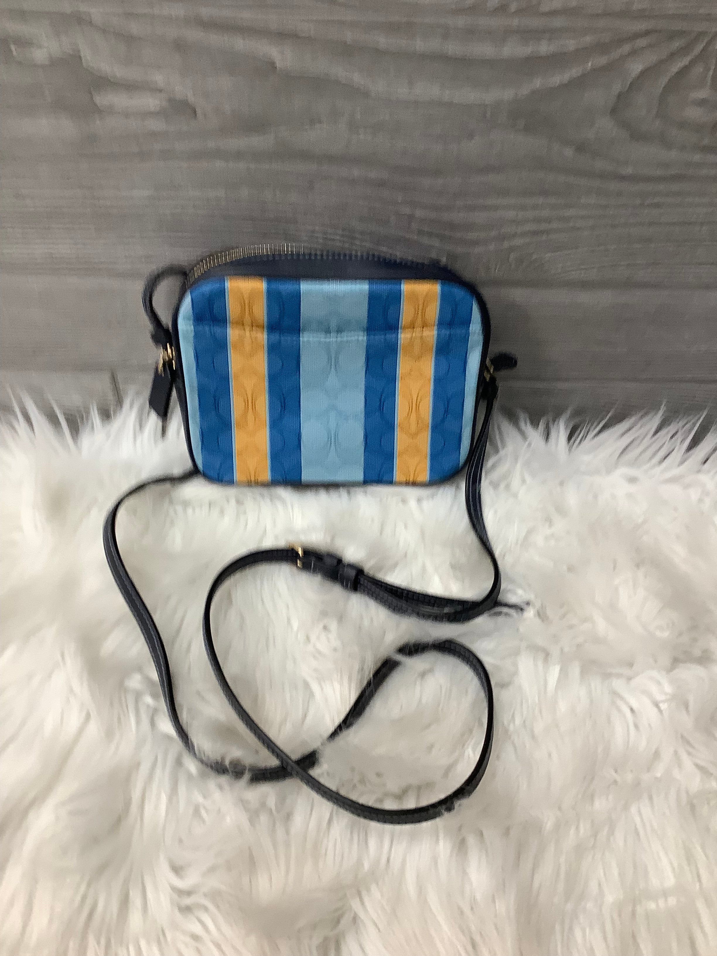 Abbigliamento Mentor Goshen, Indiana, Crossbody Designer By Coach Dimensioni: Piccolo