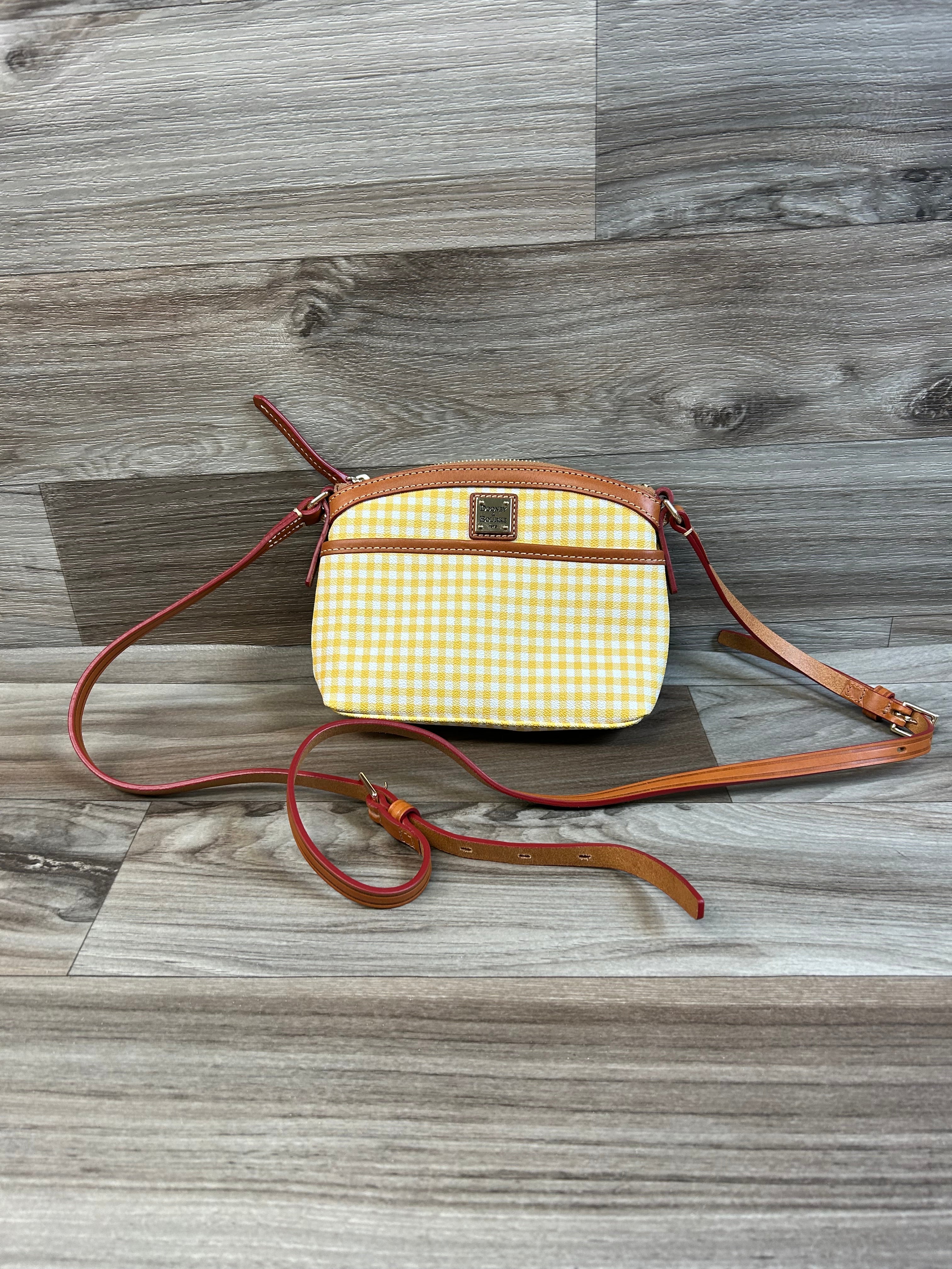 Mentore di vestiti Syracuse, New York, Crossbody Designer By Dooney And Bourke Dimensioni: Medio