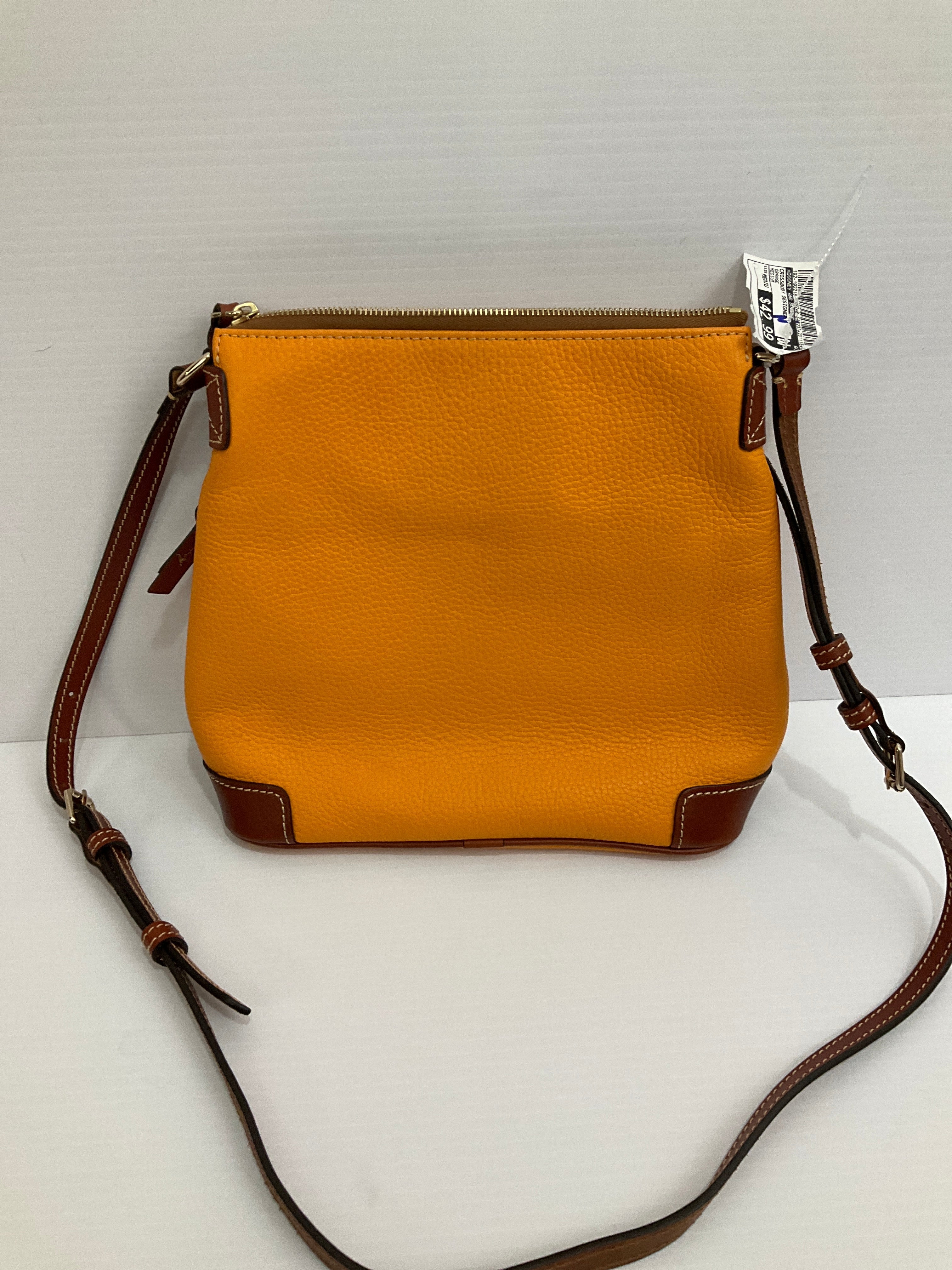 Abbigliamento Mentor Anderson, Ohio, Crossbody Designer By Dooney And Bourke Dimensioni: Medio