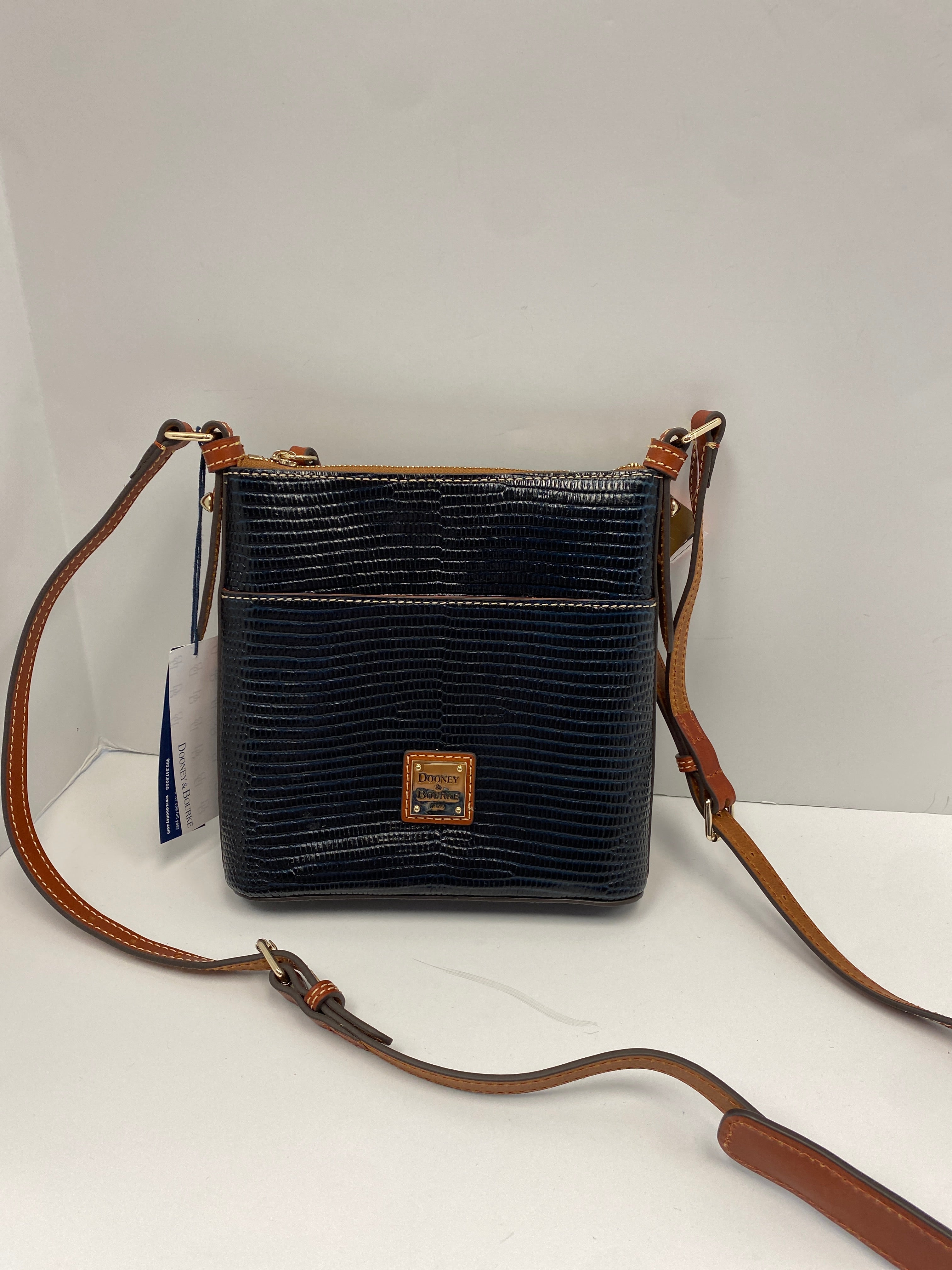 Mentore d'abbigliamento Clarksville, Tennessee, Crossbody Designer By Dooney And Bourke Dimensioni: Medio