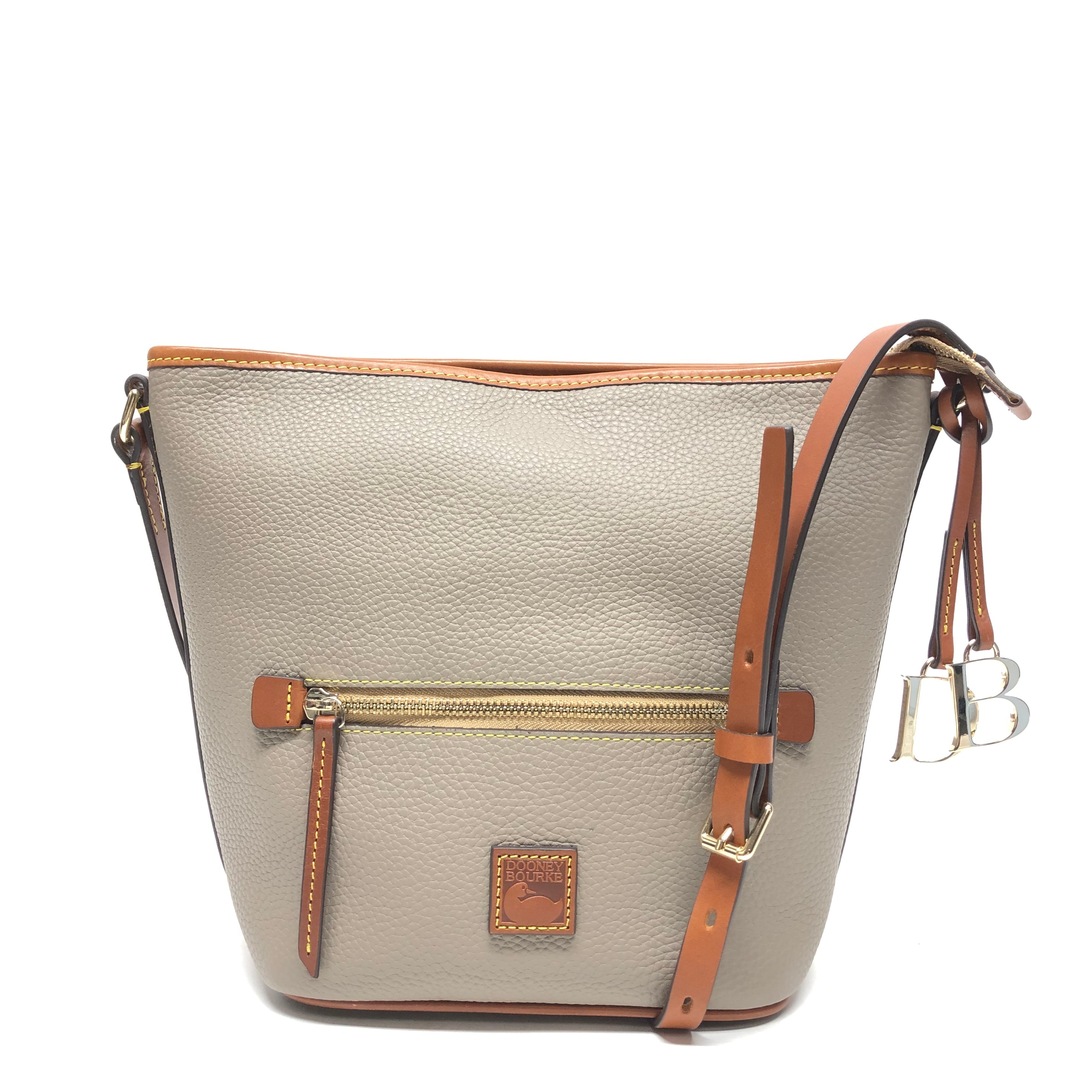 Mentore di vestiti Arlington, Texas, Crossbody Designer By Dooney And Bourke Dimensioni: Medio