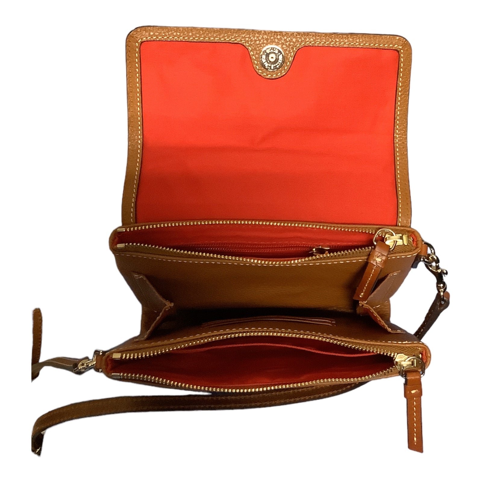 Mentore di vestiti Aurora, Illinois, Crossbody Designer By Dooney And Bourke Dimensioni: Medio