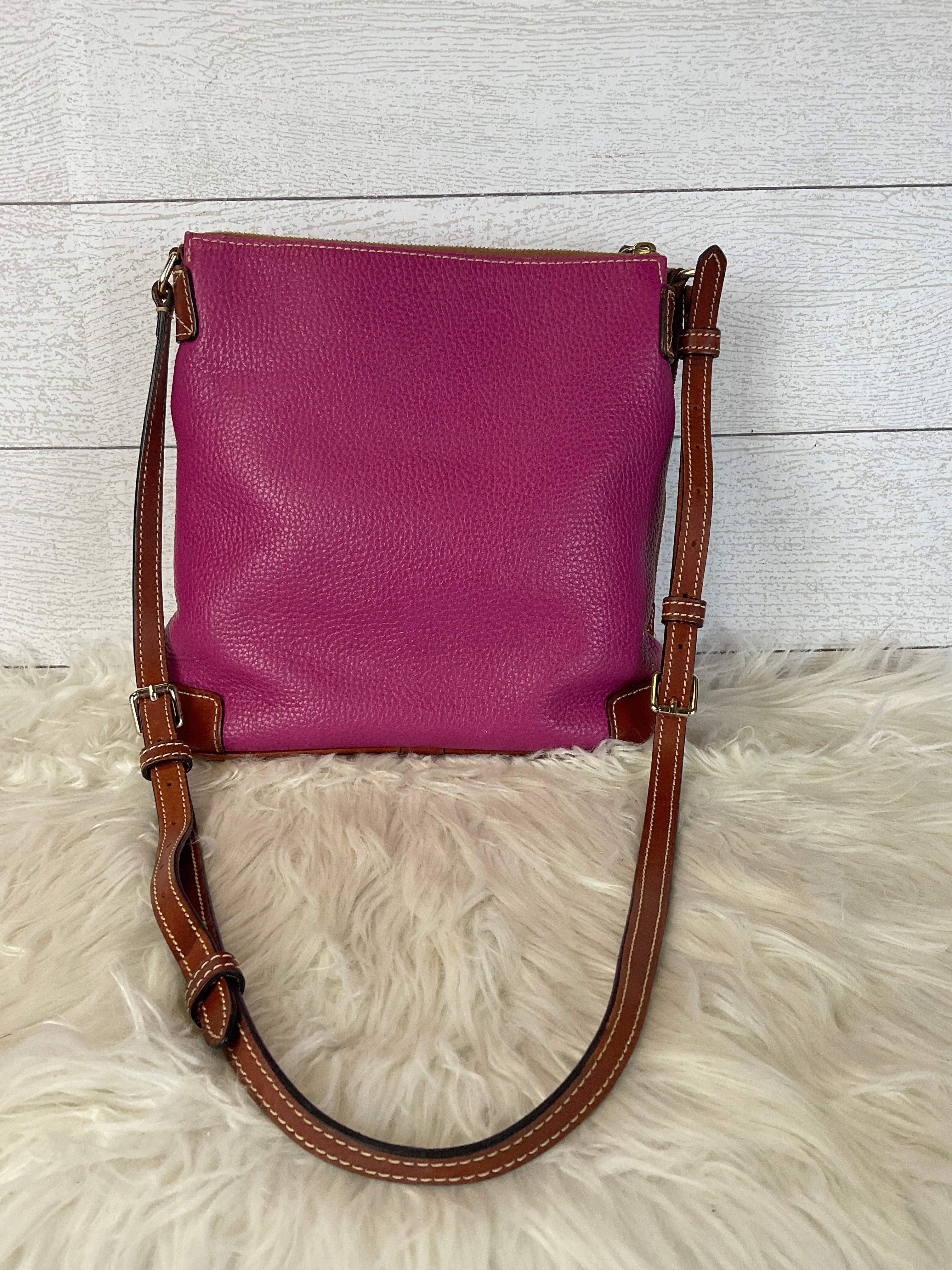 Mentore di vestiti Spartanburg, Carolina del Sud, Crossbody Designer By Dooney And Bourke Dimensioni: Piccolo