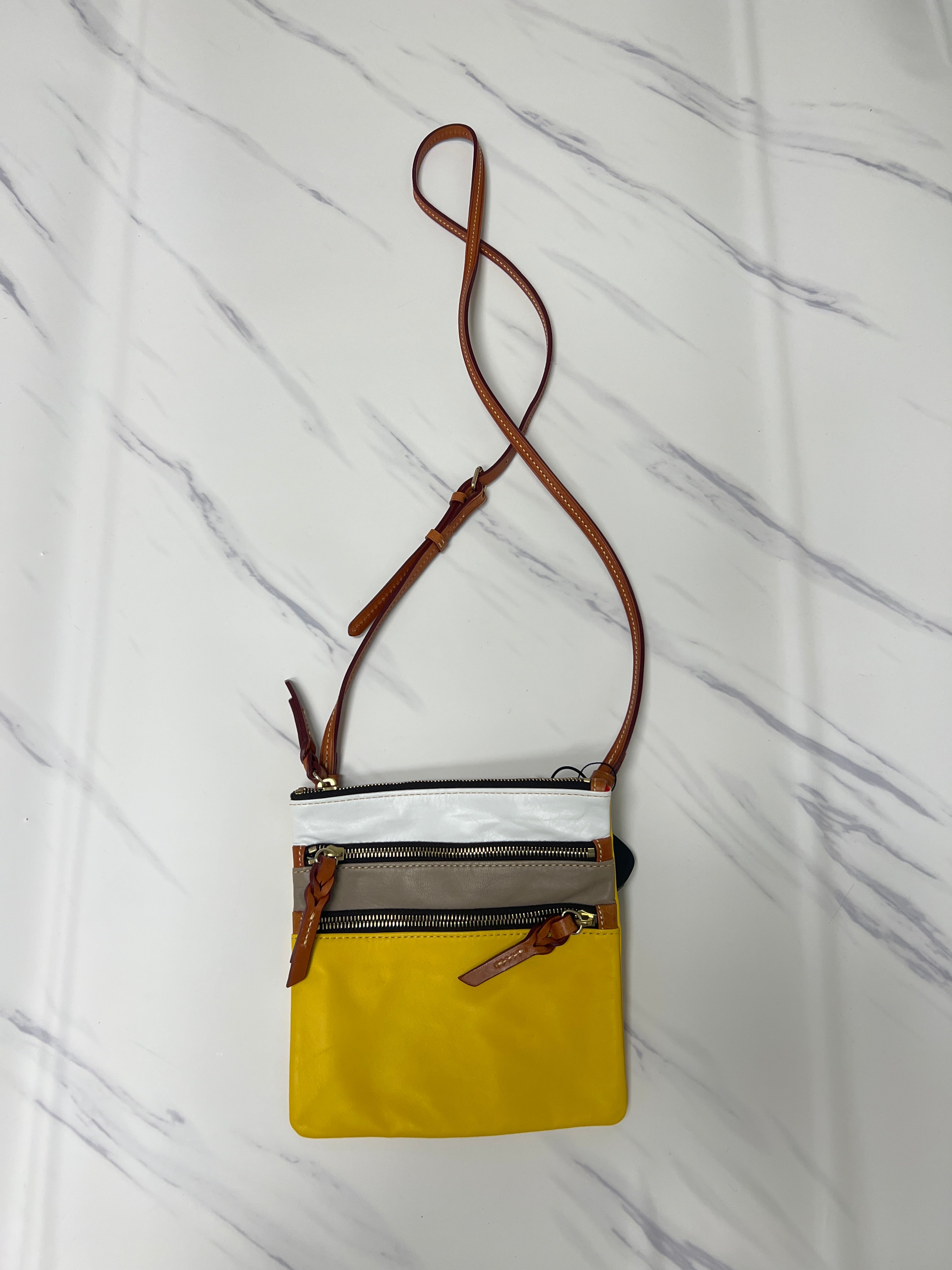 Mentore di vestiti Ellisville, Missouri, Crossbody Designer By Dooney And Bourke Dimensioni: Piccolo