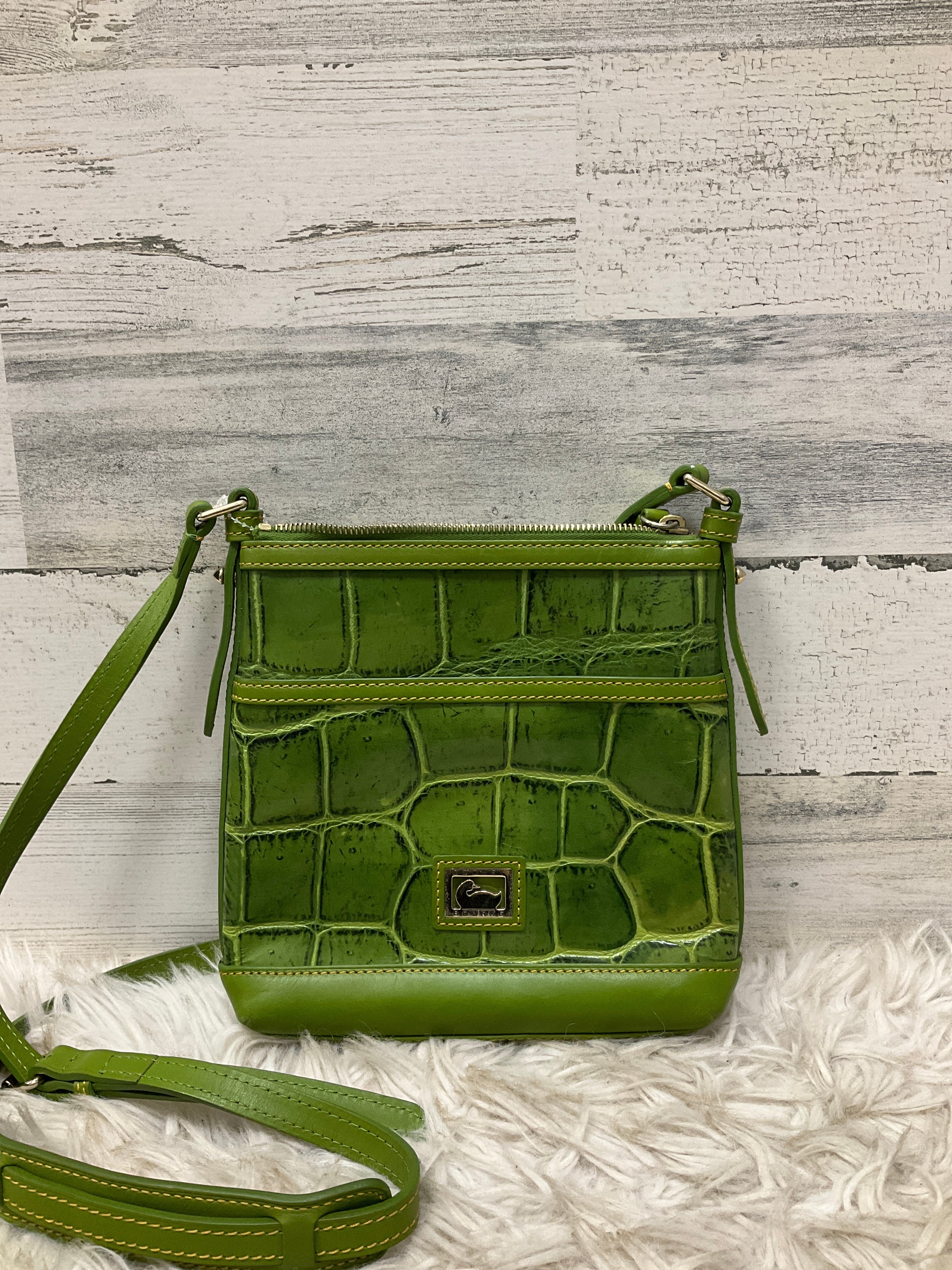 Mentore di vestiti Mishawaka, Indiana, Crossbody Designer By Dooney And Bourke O Dimensioni: Piccolo