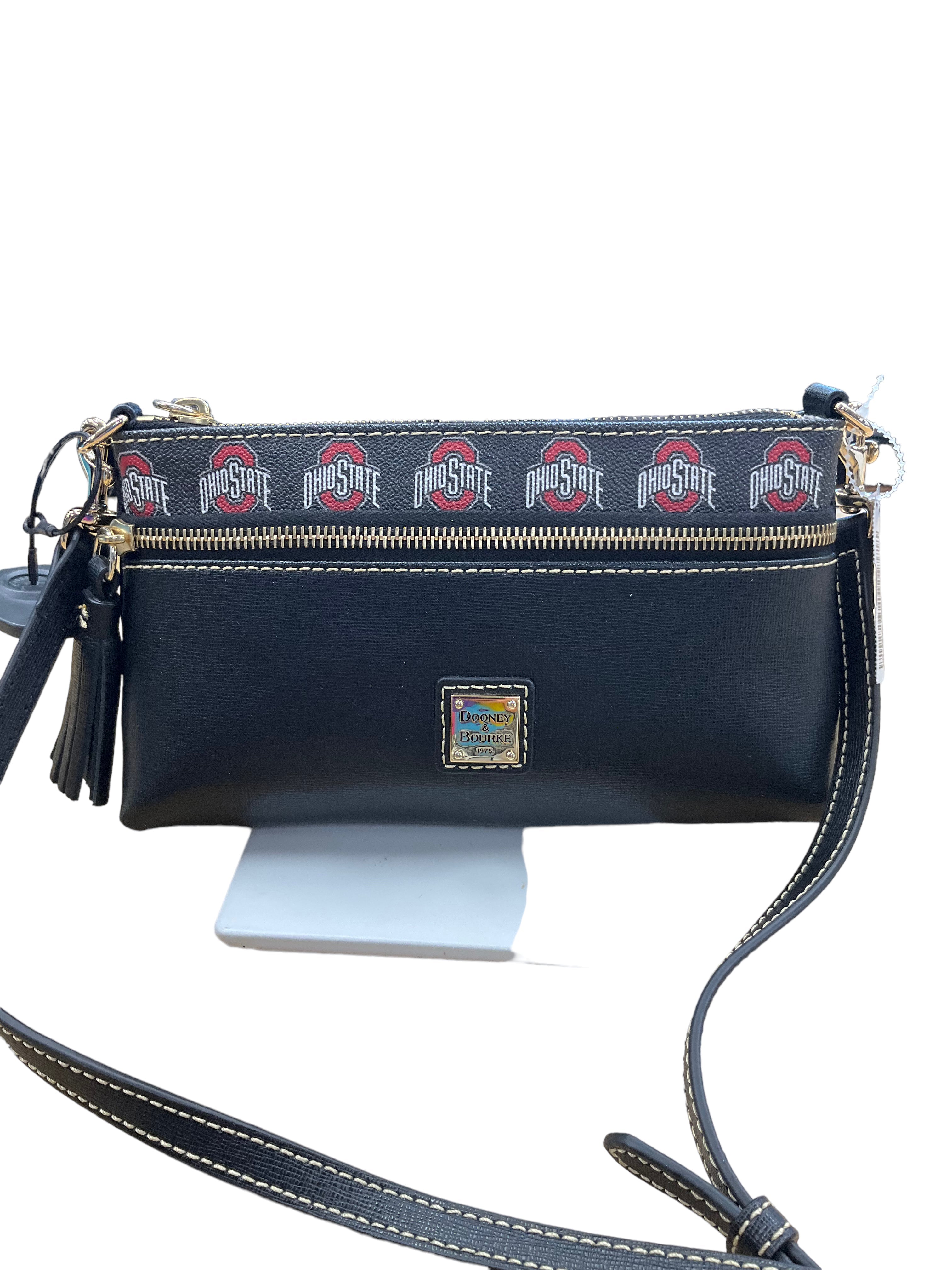 Mentore di vestiti Upper Arlington, Ohio, Crossbody Designer By Dooney And Bourke O Dimensioni: Piccolo