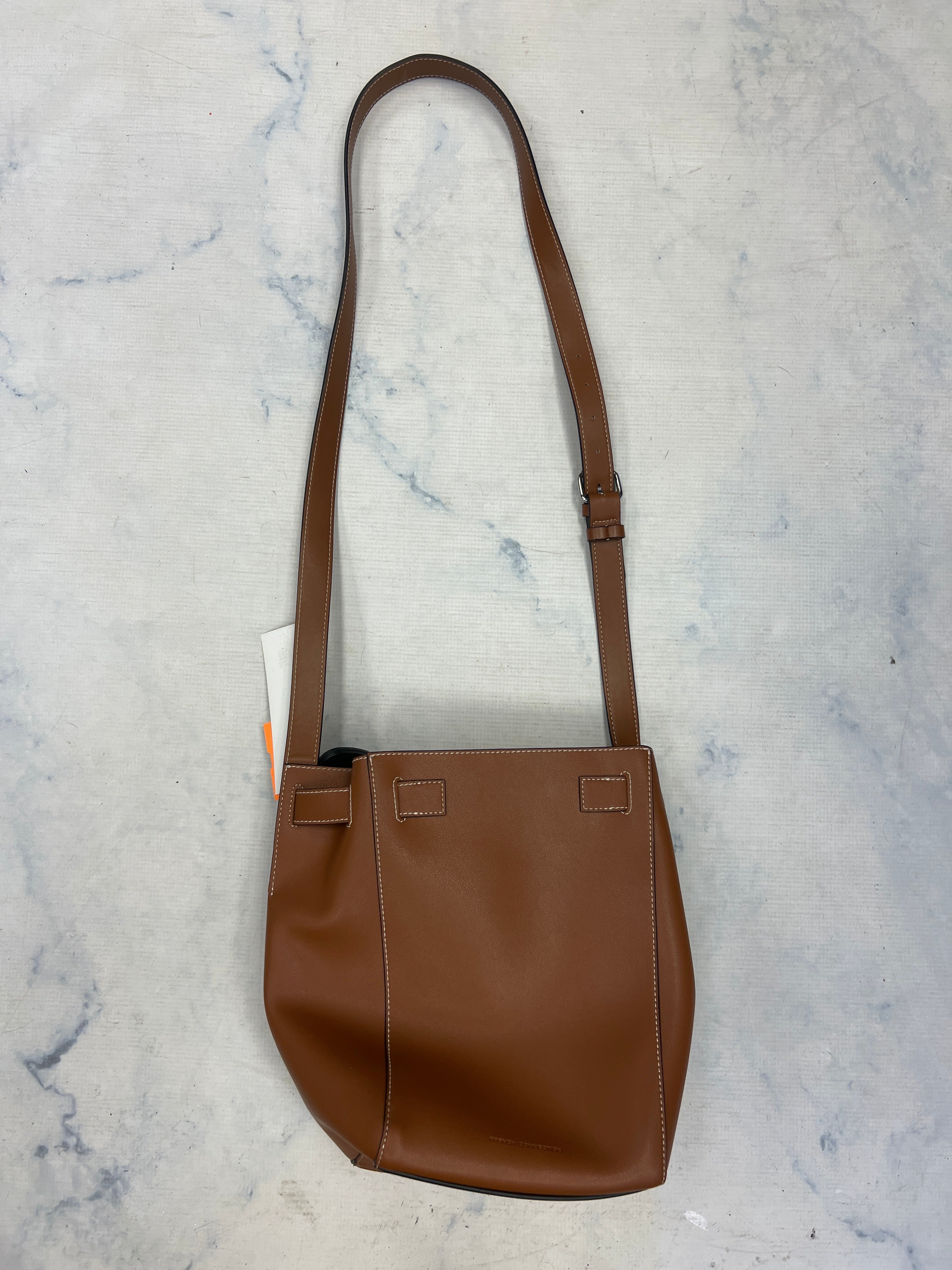 Mentore di vestiti Ellisville, Missouri, Crossbody Designer By French Connection Dimensioni: Medio