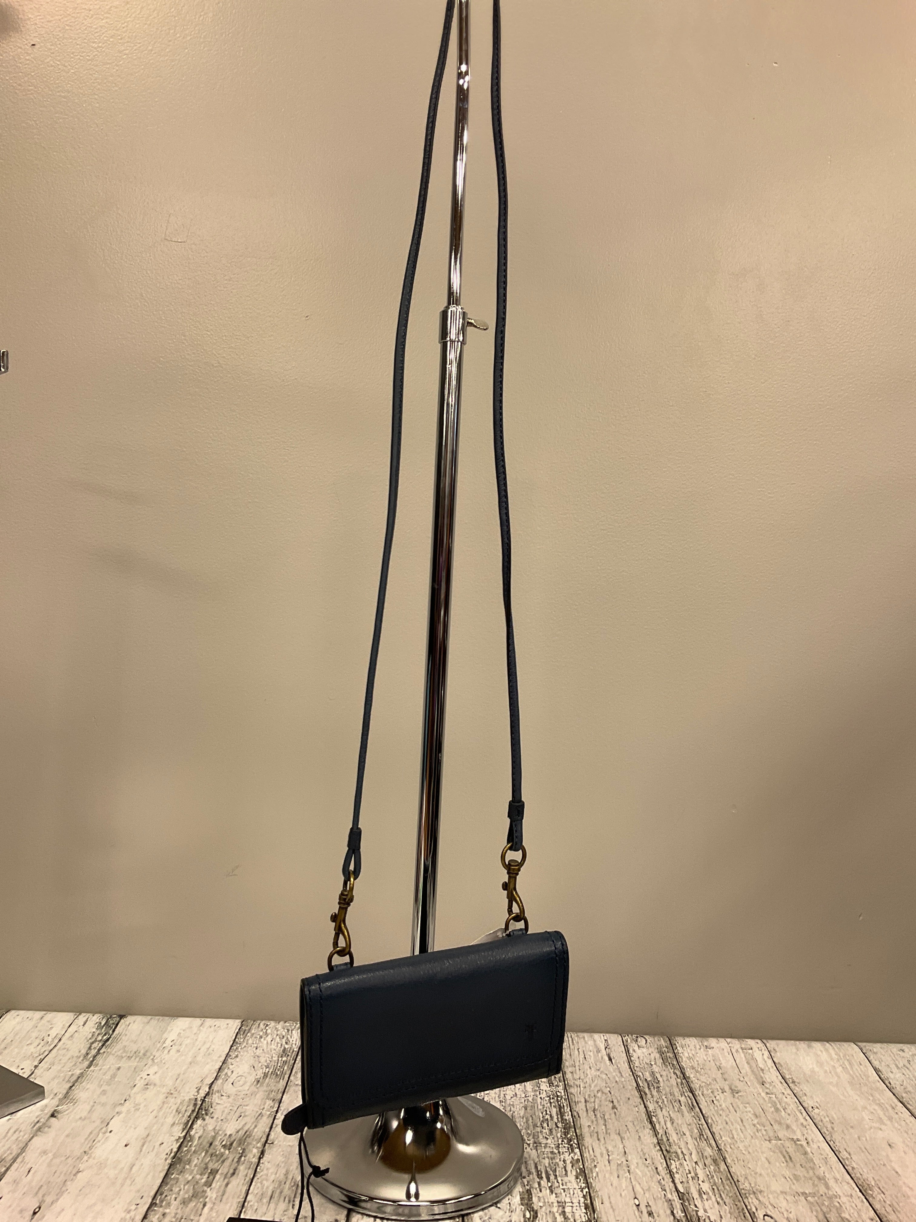 Abbigliamento Mentor Sylvania, Ohio, Crossbody Designer By Frye Dimensioni: Piccolo