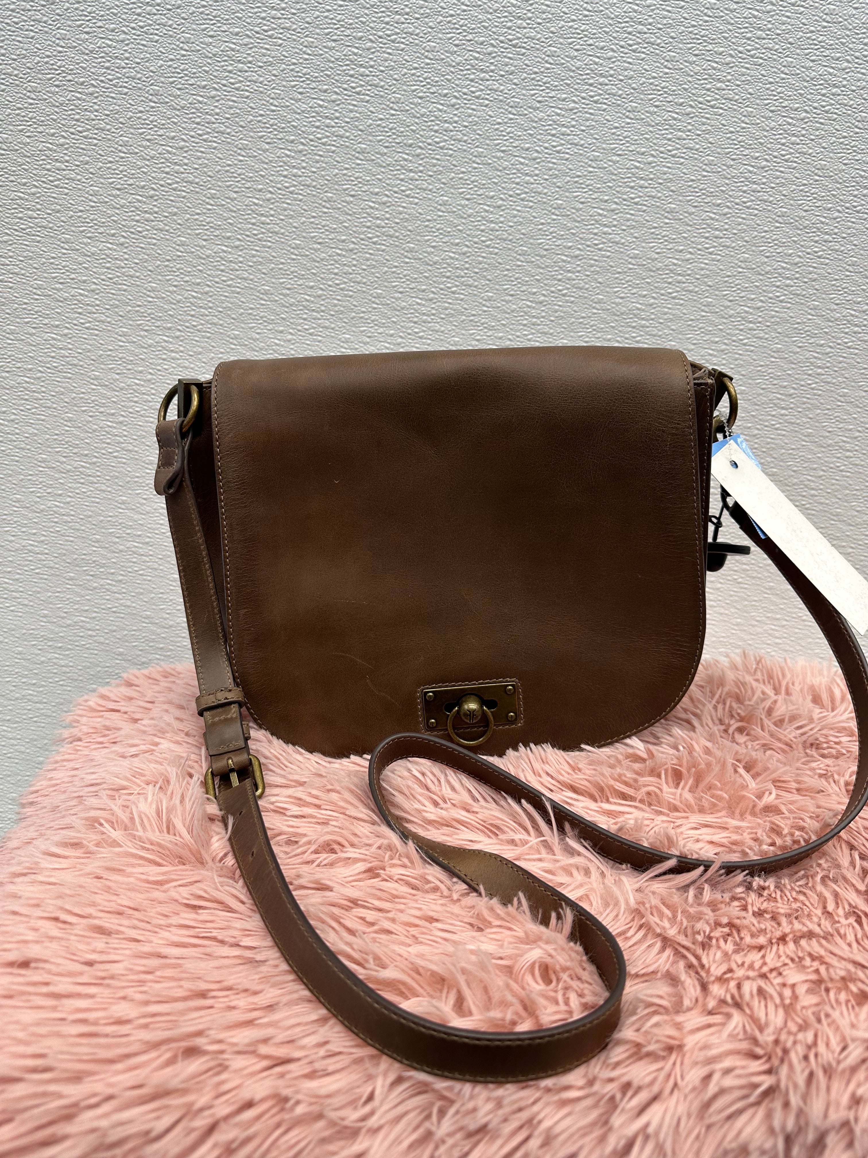 Abbigliamento Mentor Newport News, Virginia, Crossbody Designer By Frye Taglia: Media