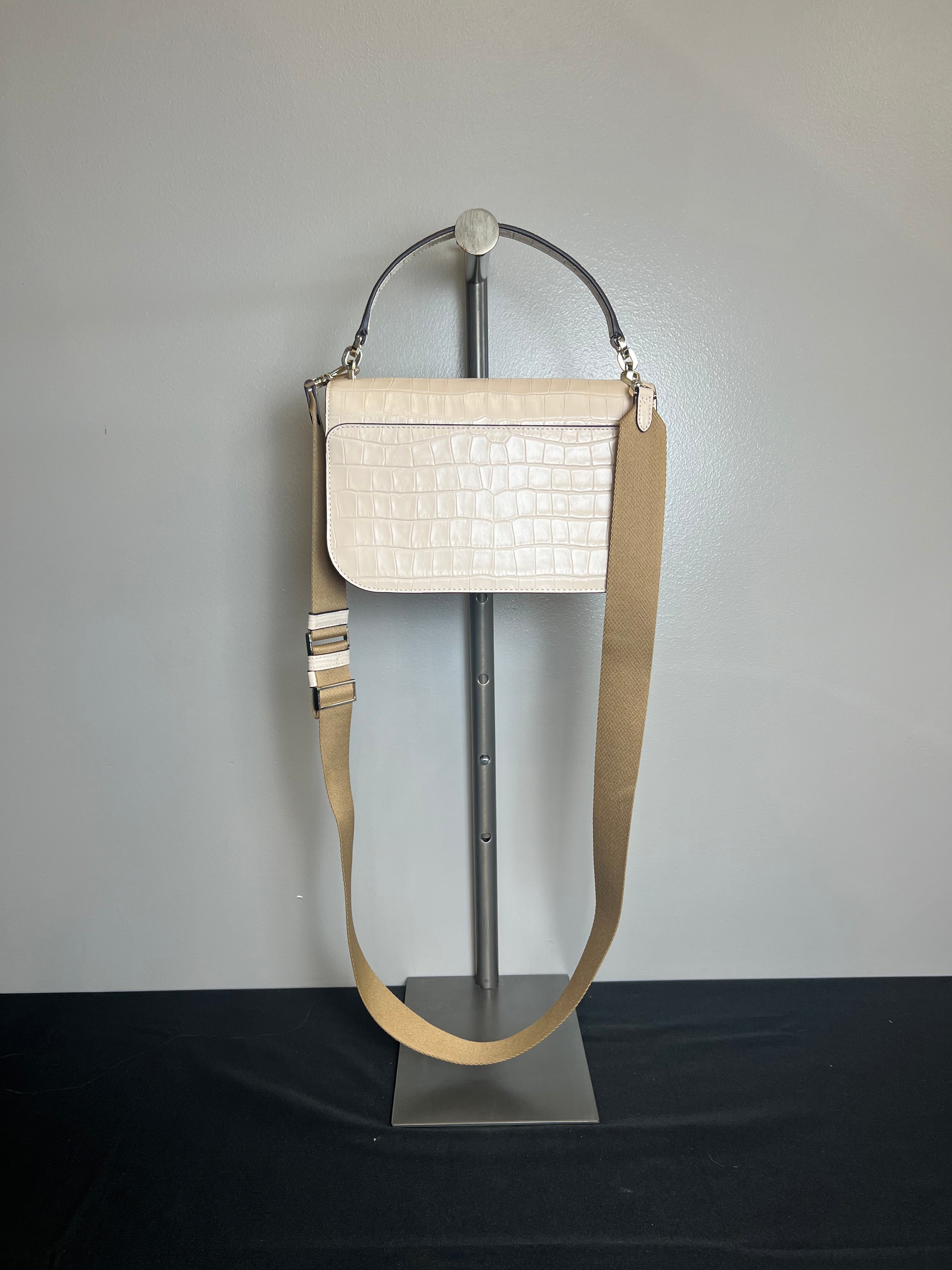 Mentore di vestiti Omaha Nebraska, Crossbody Designer By Kate Spade Dimensioni: Medio