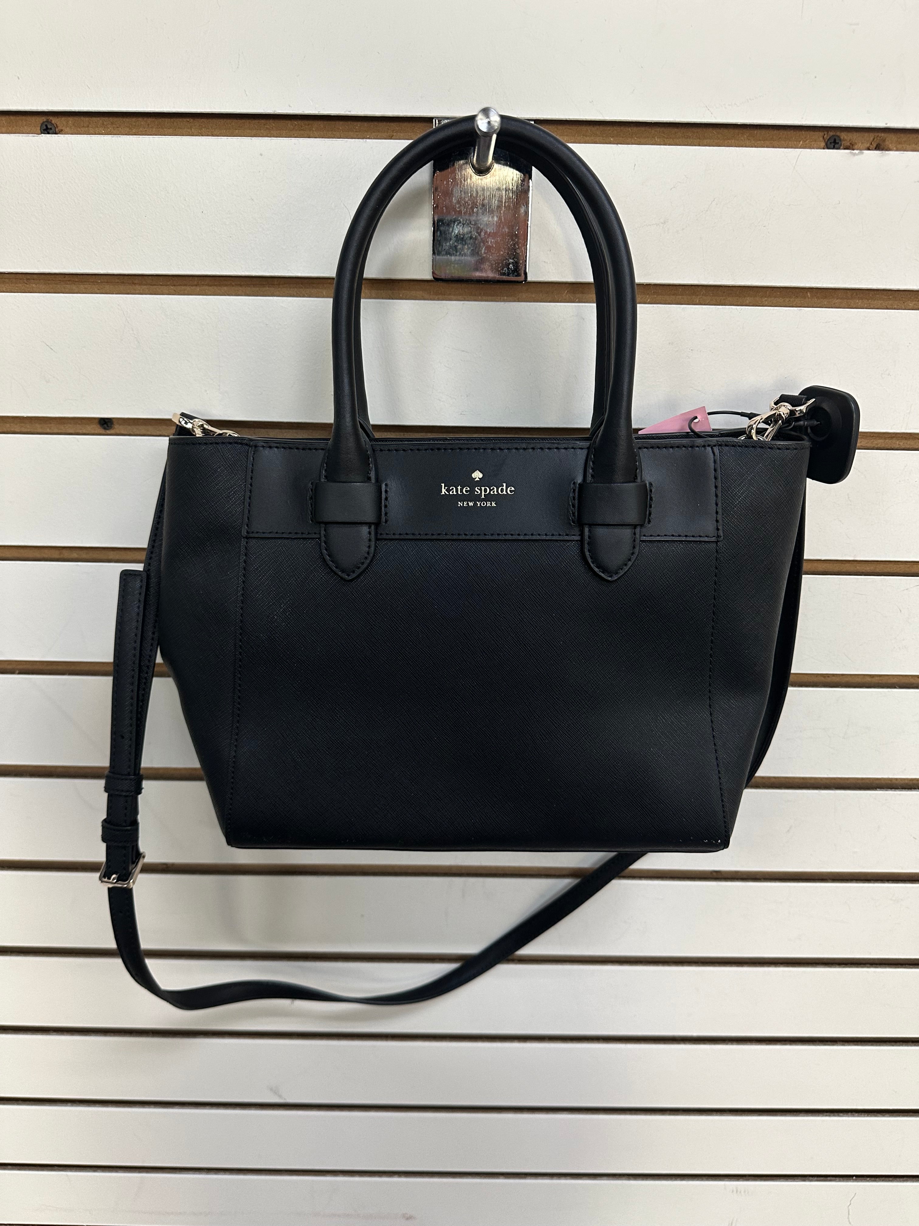 Mentore di vestiti Fargo, Nord Dakota, Crossbody Designer By Kate Spade Dimensioni: Medio