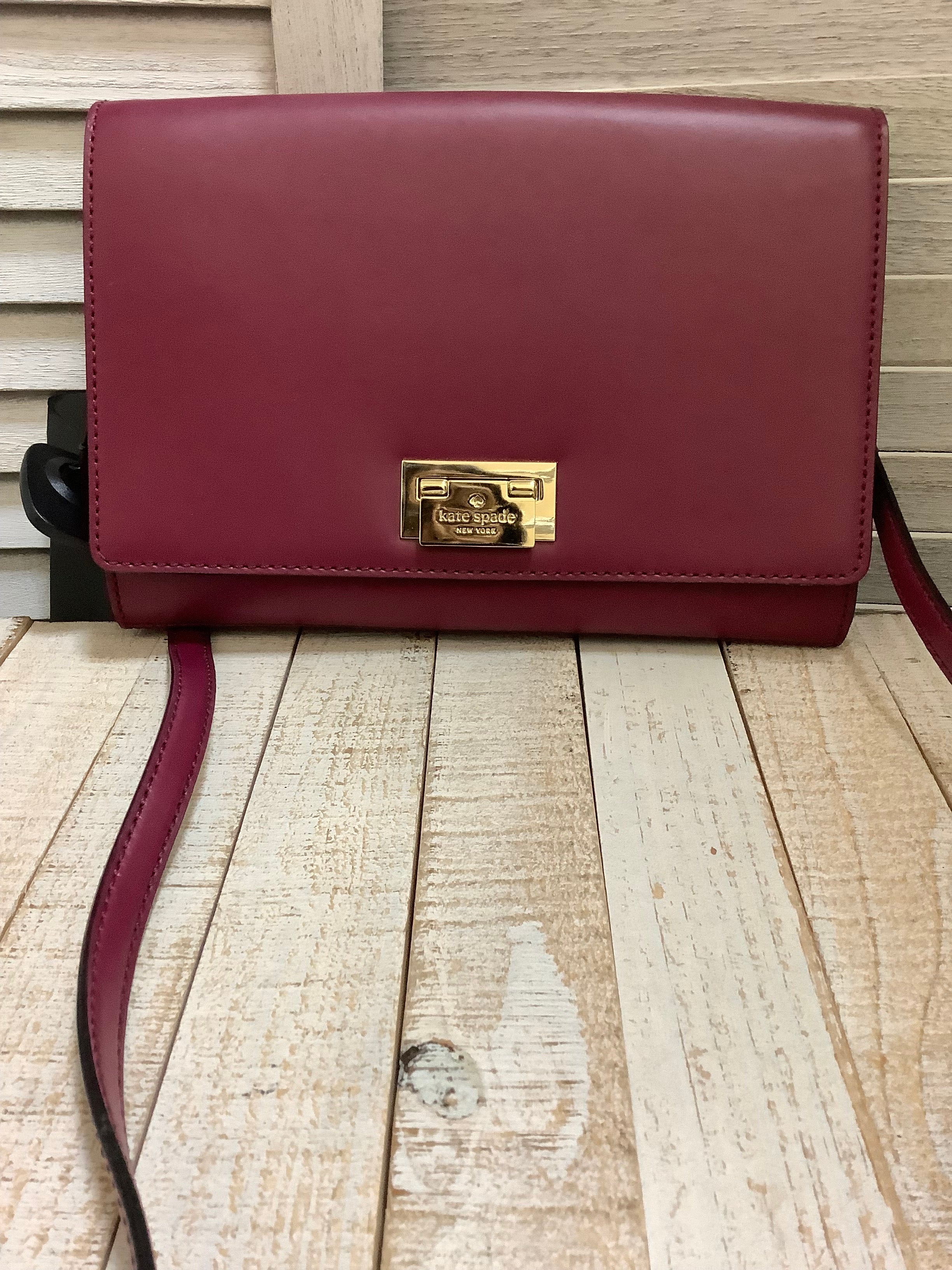 Mentore di vestiti Fredricksburg, Virginia, Crossbody Designer By Kate Spade Dimensioni: Medio