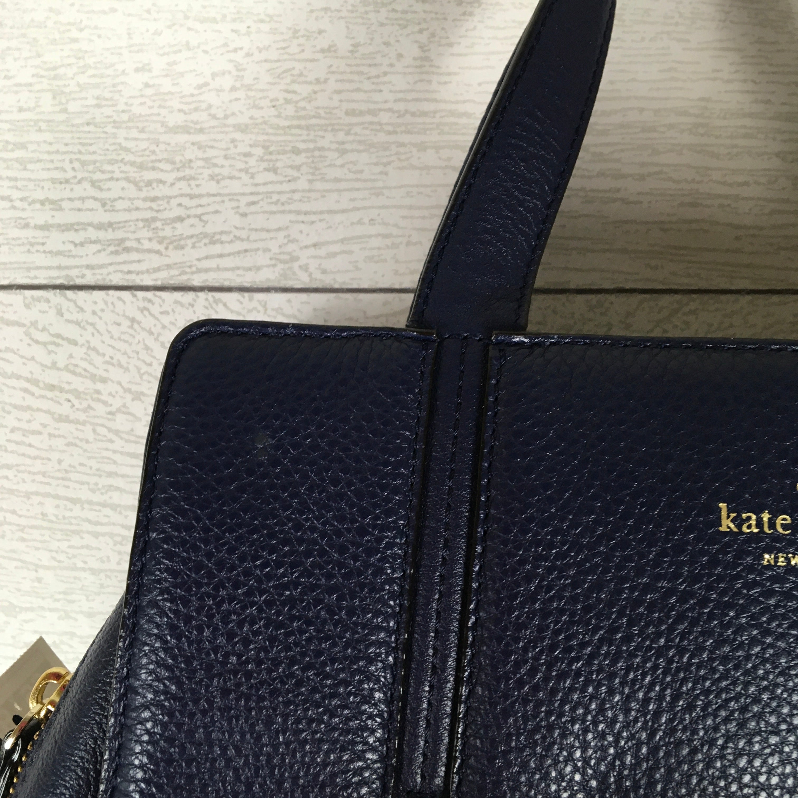 Mentore di vestiti Columbia, Carolina del Sud, Crossbody Designer By Kate Spade Dimensioni: Medio