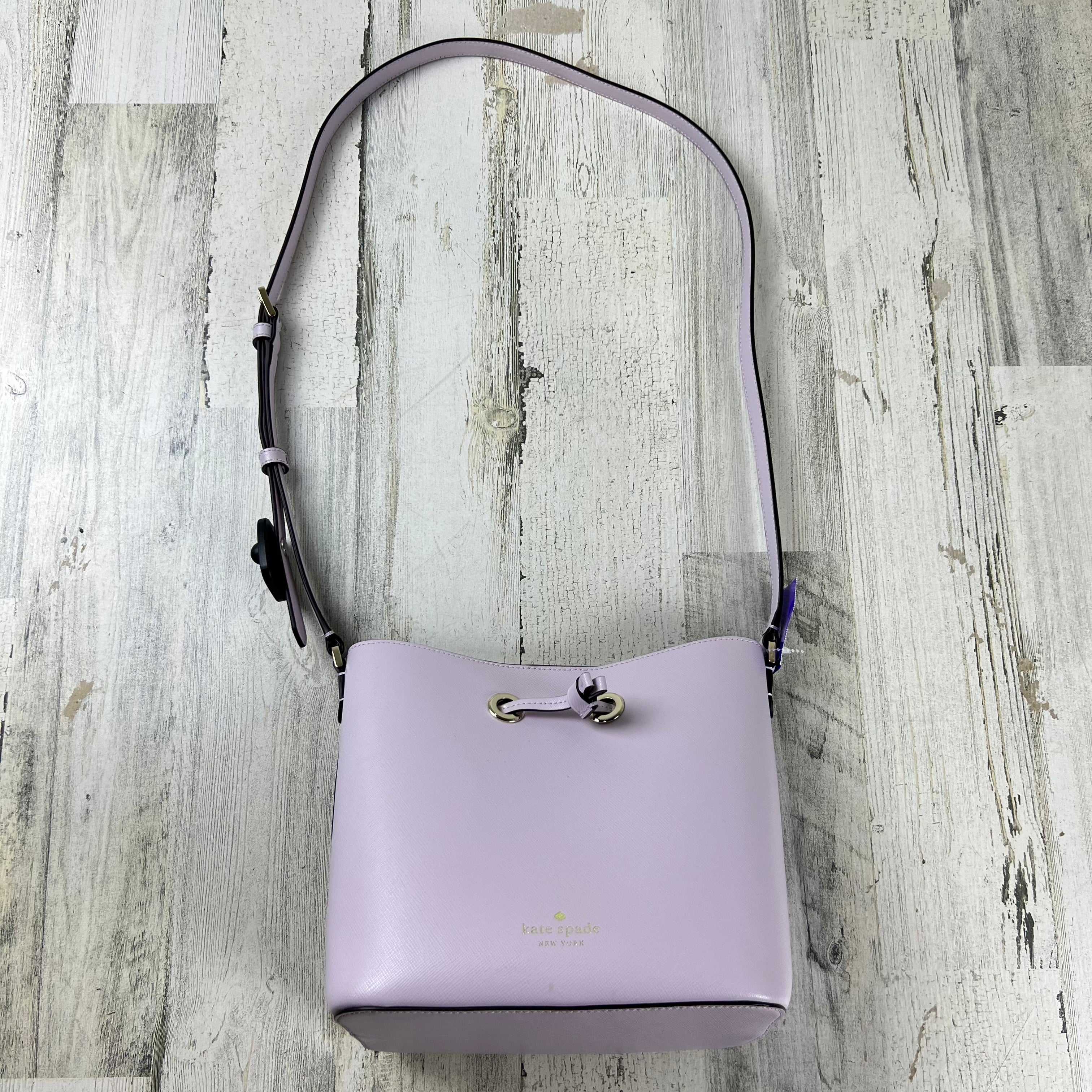 Mentore d'abbigliamento Edmond, Oklahoma, Crossbody Designer By Kate Spade Dimensioni: Piccolo