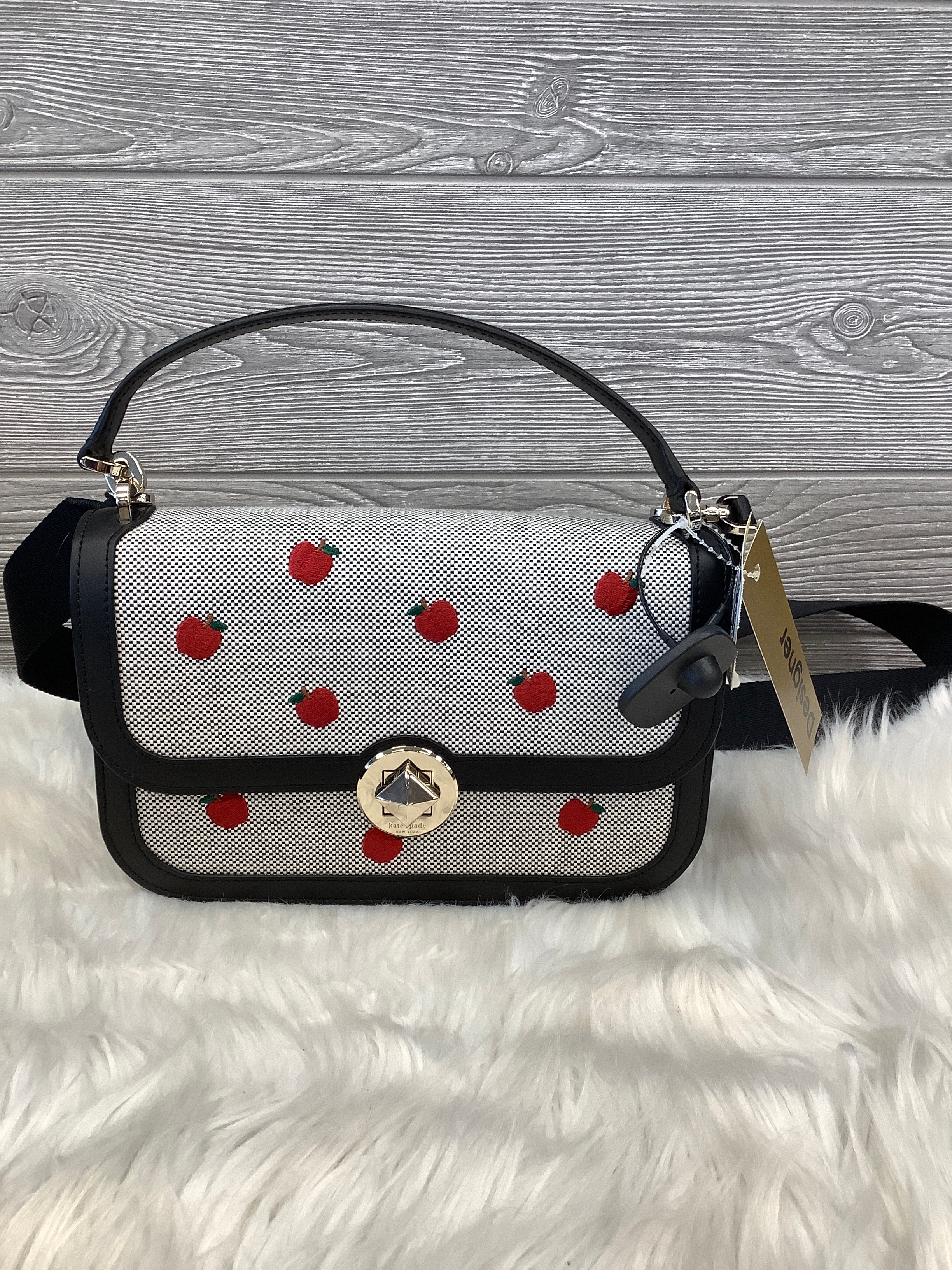 Mentore di vestiti Goshen, Indiana, Crossbody Designer By Kate Spade Dimensioni: Piccolo