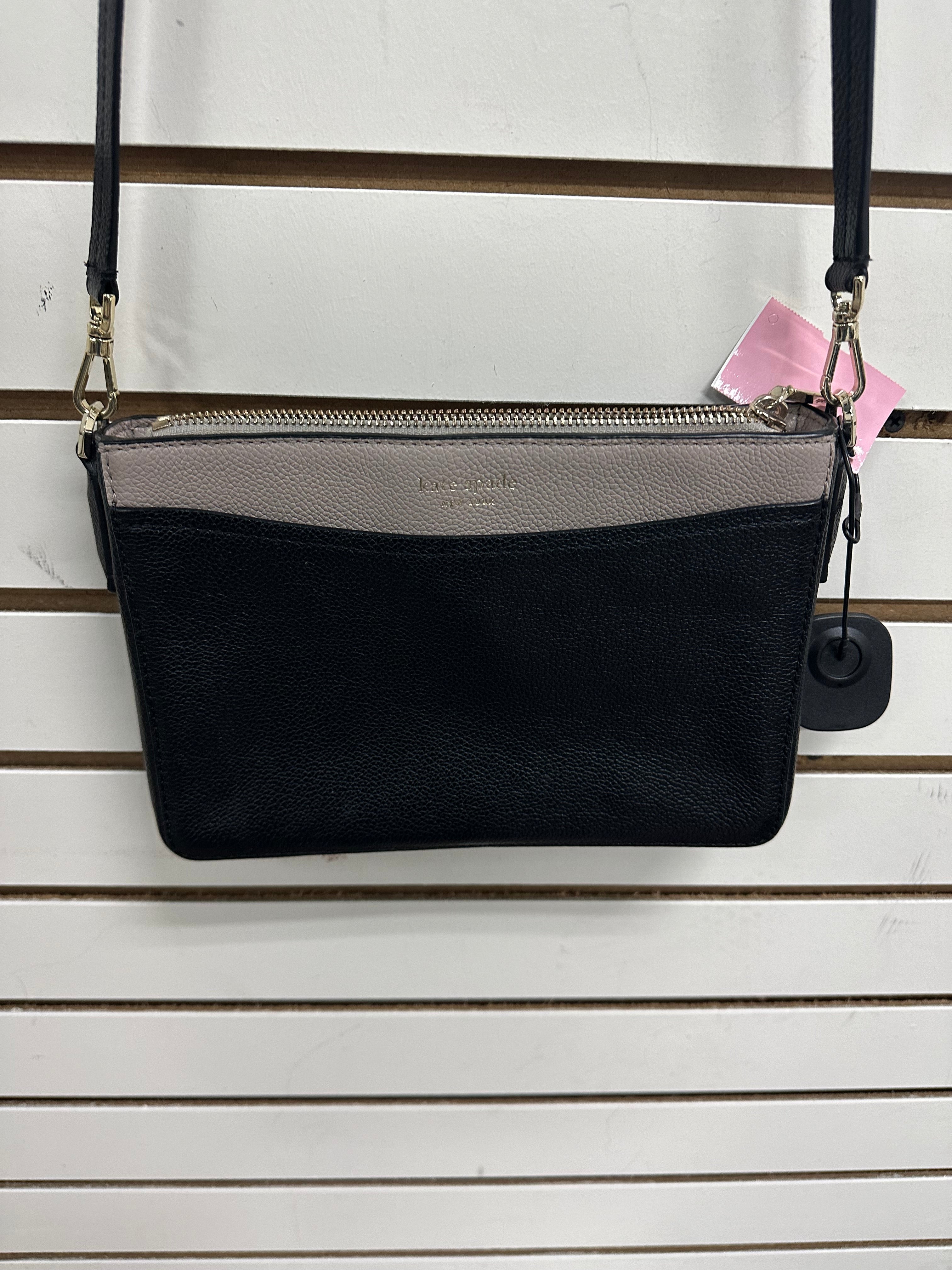 Mentore di vestiti Fargo, Nord Dakota, Crossbody Designer By Kate Spade Dimensioni: Piccolo