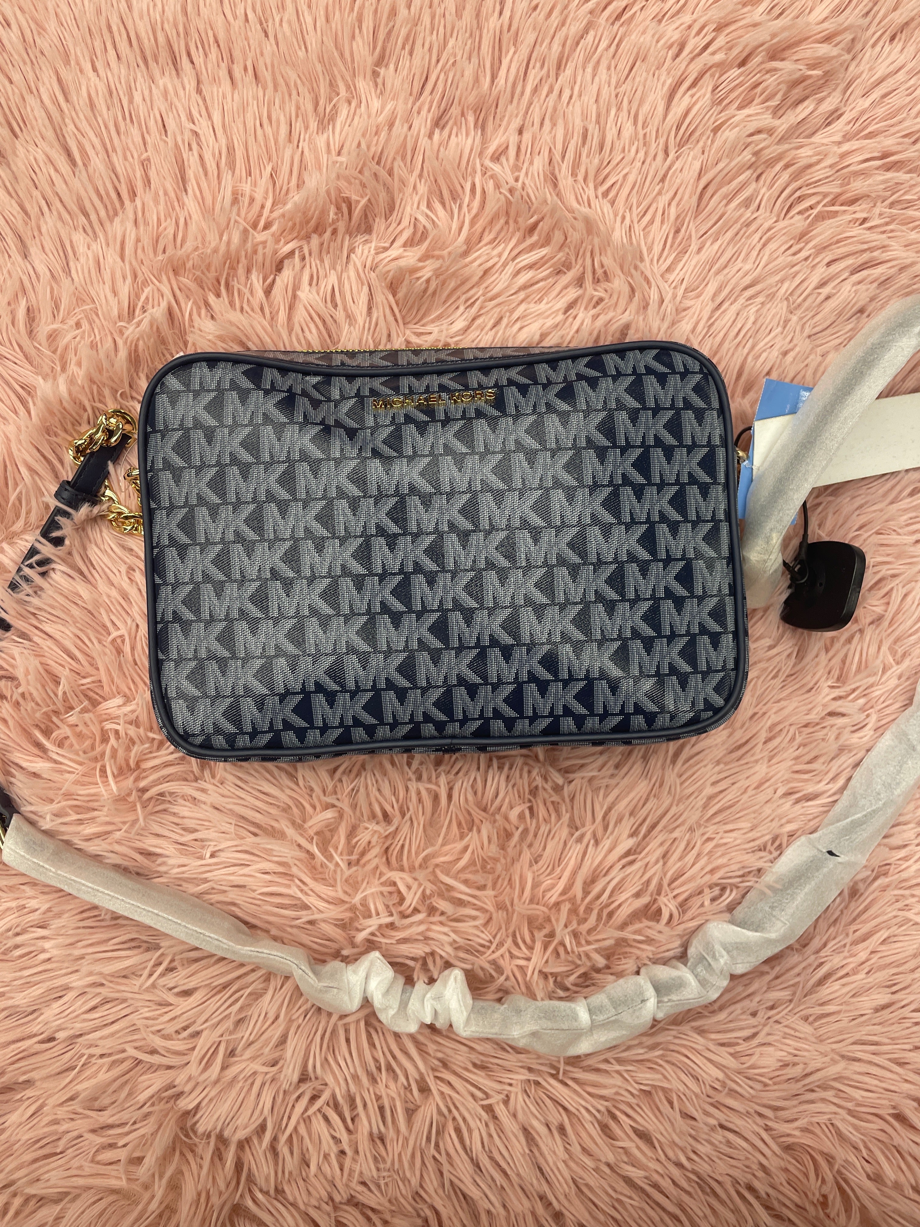 Mentore di vestiti Newport News, Virginia, Crossbody Designer By Michael By Michael Kors Dimensioni: Medio