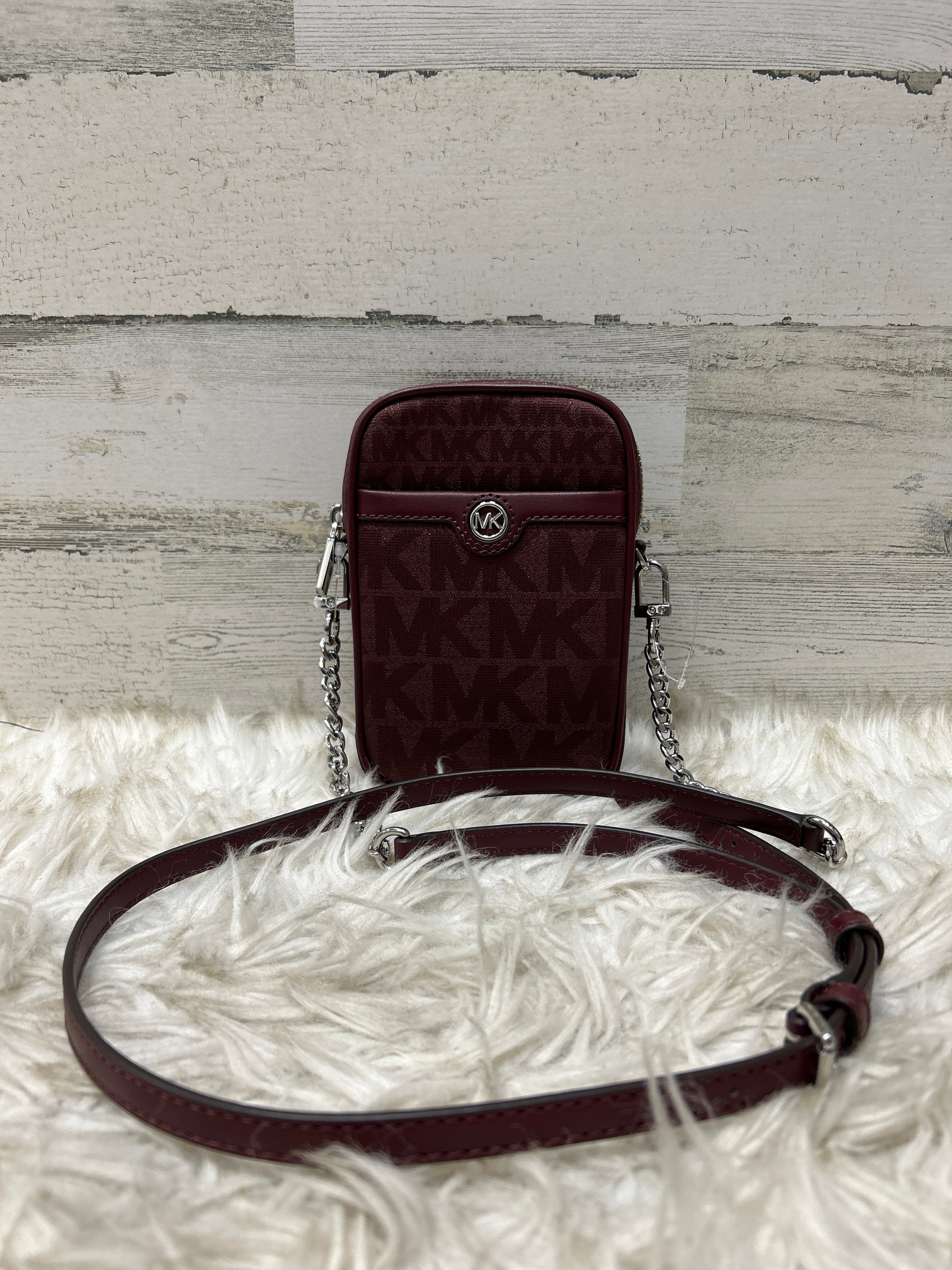 Mentore di vestiti Mishawaka, Indiana, Crossbody Designer By Michael Kors Dimensioni: Medio