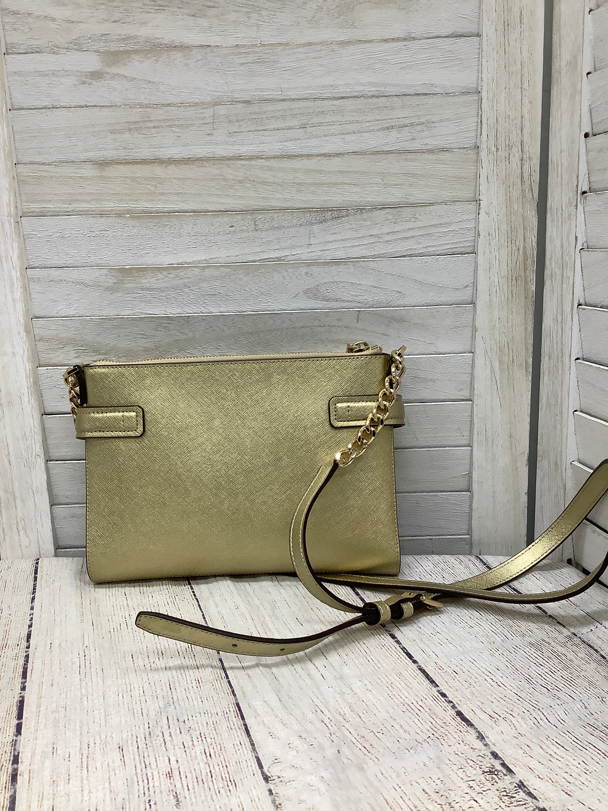 Mentore d'abbigliamento Fredricksburg, Virginia, Crossbody Designer By Michael Kors Dimensioni: Medio