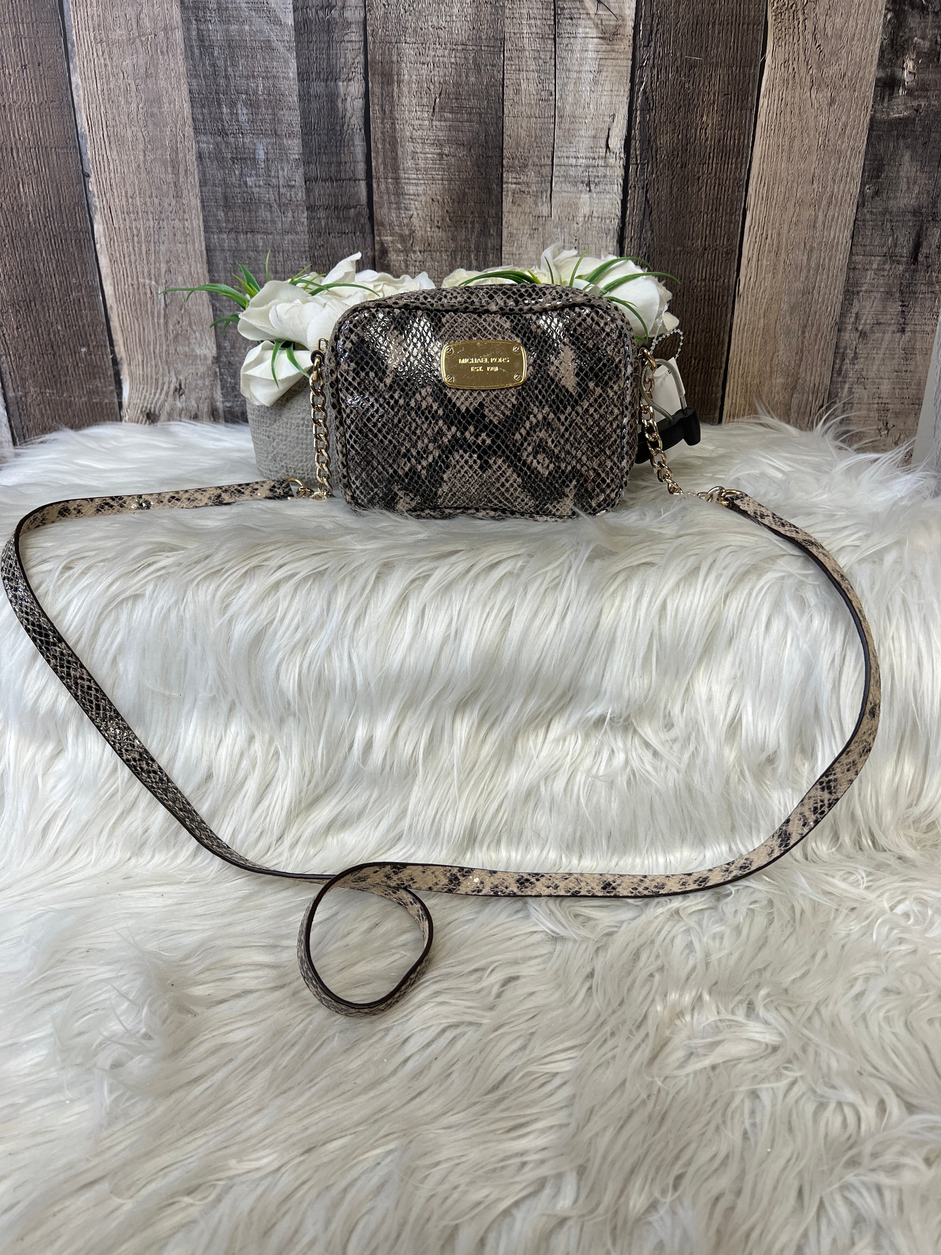 Mentore di vestiti Fishers, Indiana, Crossbody Designer By Michael Kors Dimensioni: Piccolo