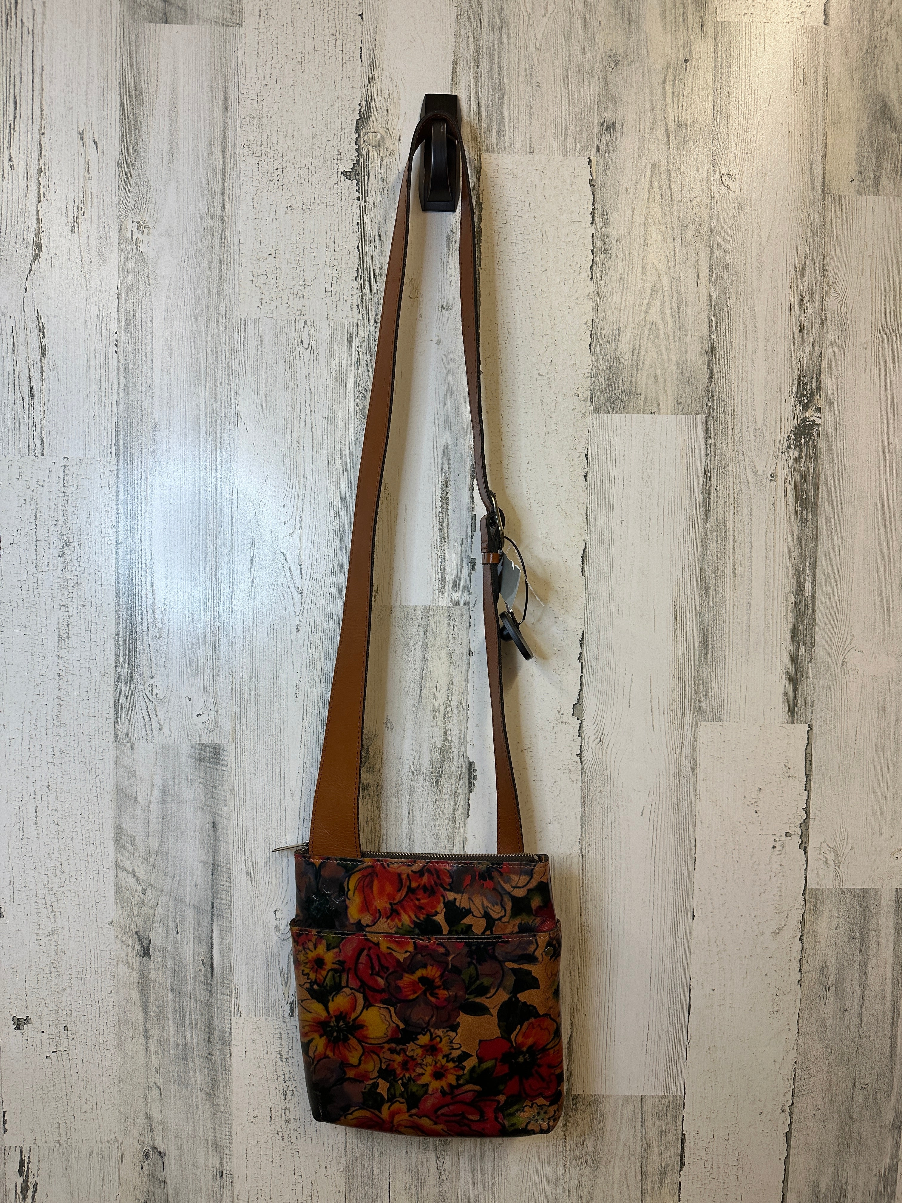 Mentore di vestiti Louisville, Kentucky, Crossbody Designer By Patricia Nash Dimensioni: Piccolo