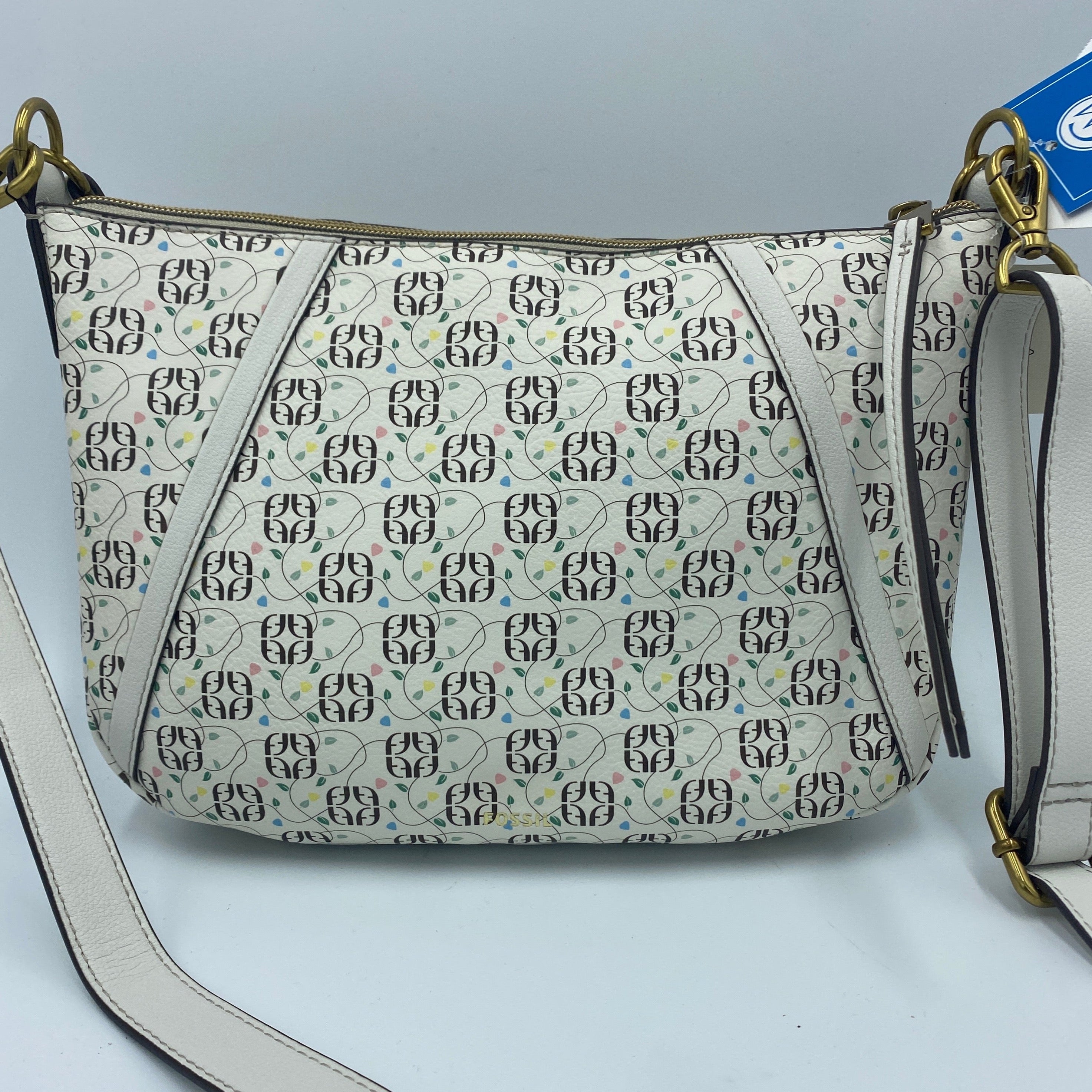 Mentore di vestiti St. Louis, Missouri, Crossbody Designer by Fossil