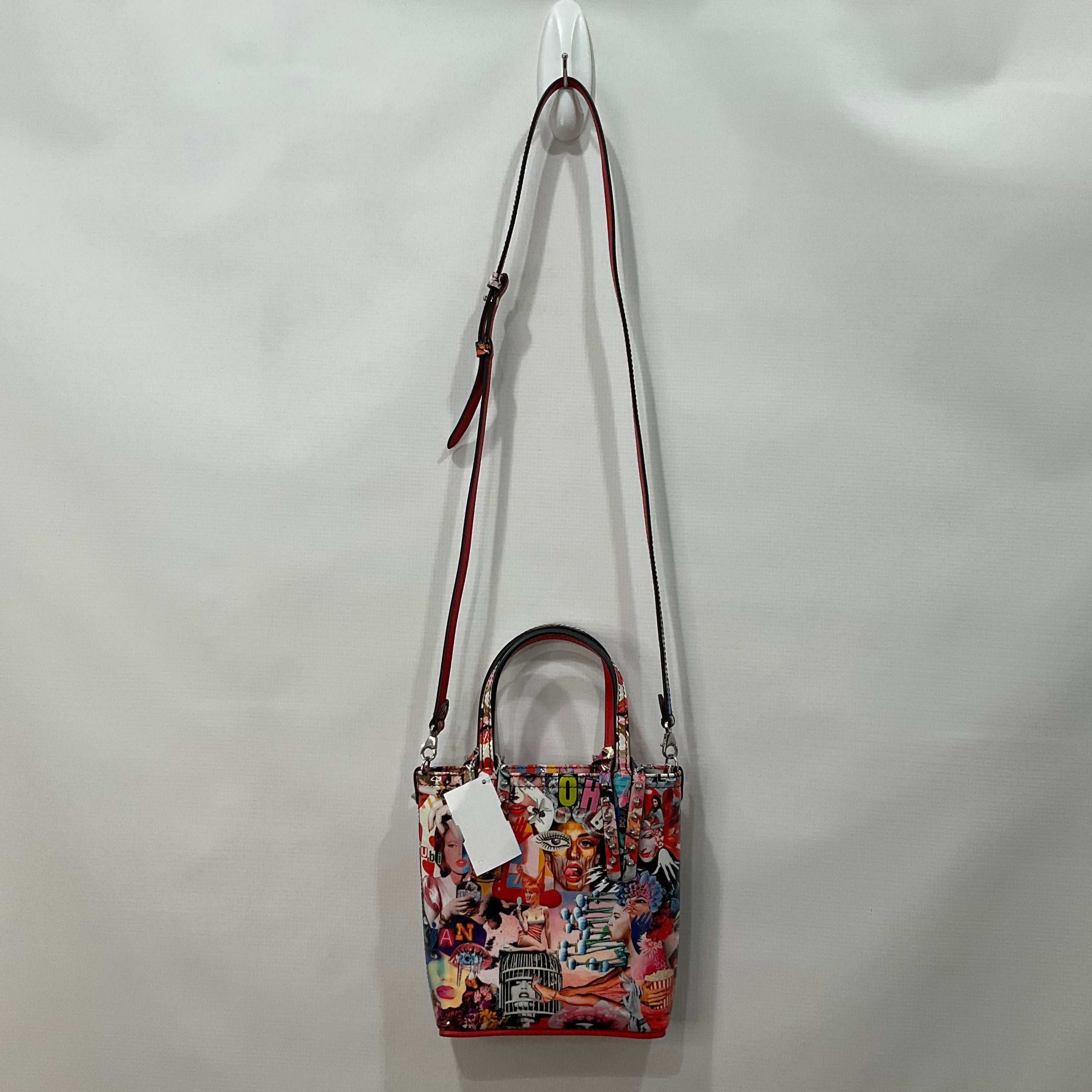 Abbigliamento Mentor Hyde Park Cincinnati, Ohio, Crossbody Designer di lusso da Christian Louboutin Dimensioni: Piccolo