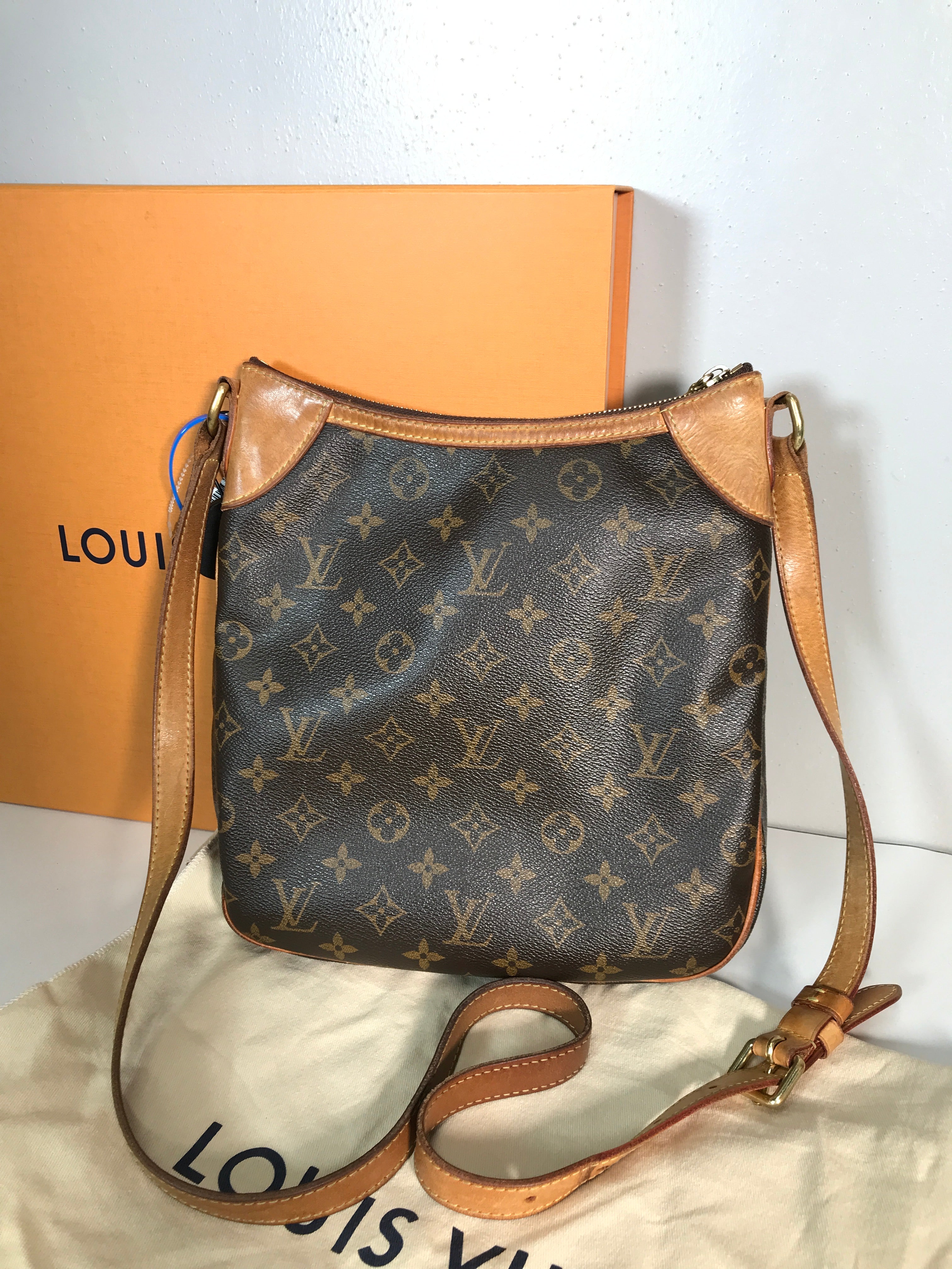 Mentore di abbigliamento North Richland Hills, Texas, Crossbody Designer di lusso di Louis Vuitton Dimensioni: Piccolo