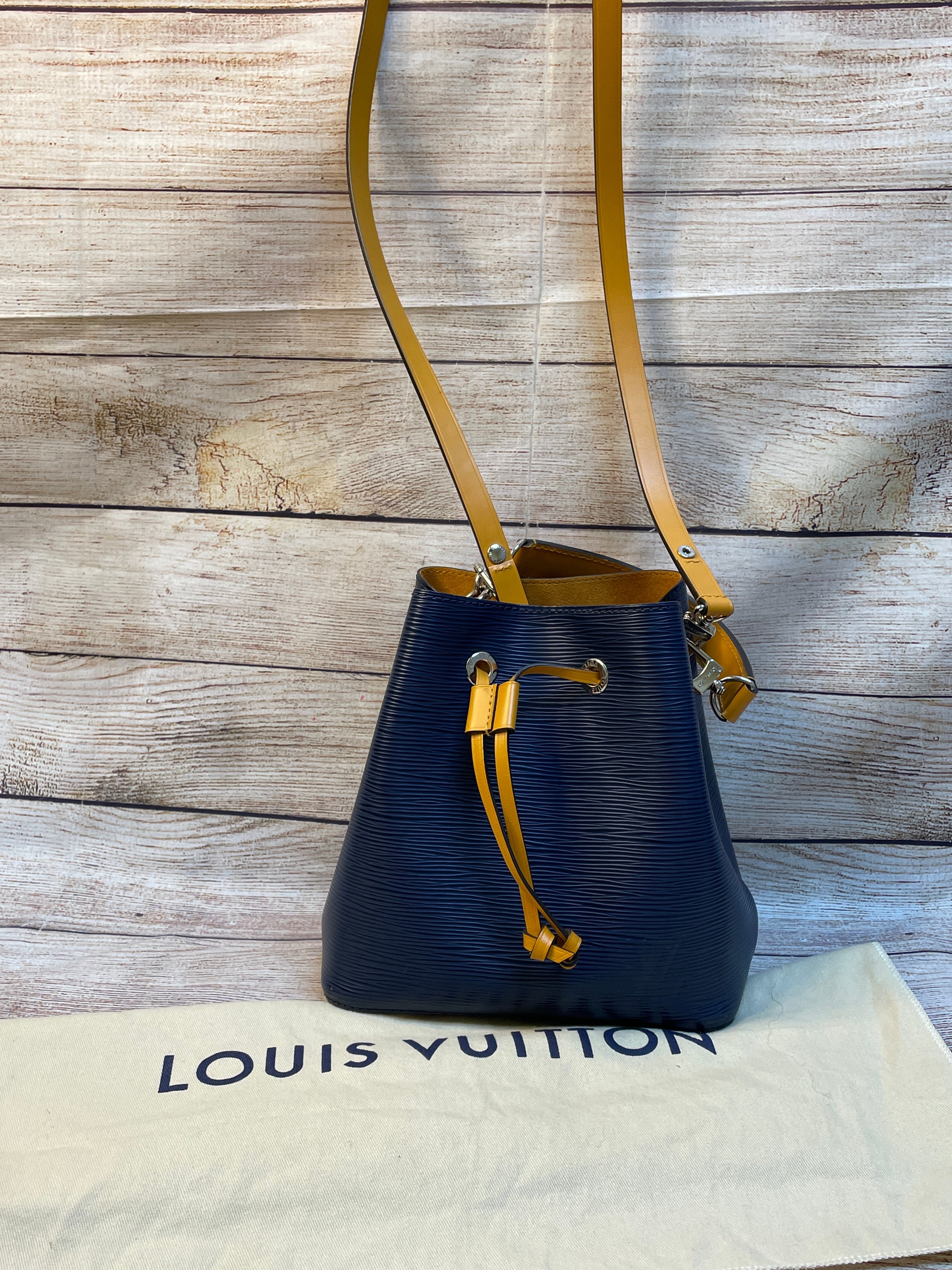 Mentore di vestiti Littleton, Colorado, Crossbody Designer di lusso di Louis Vuitton Dimensioni: Piccolo