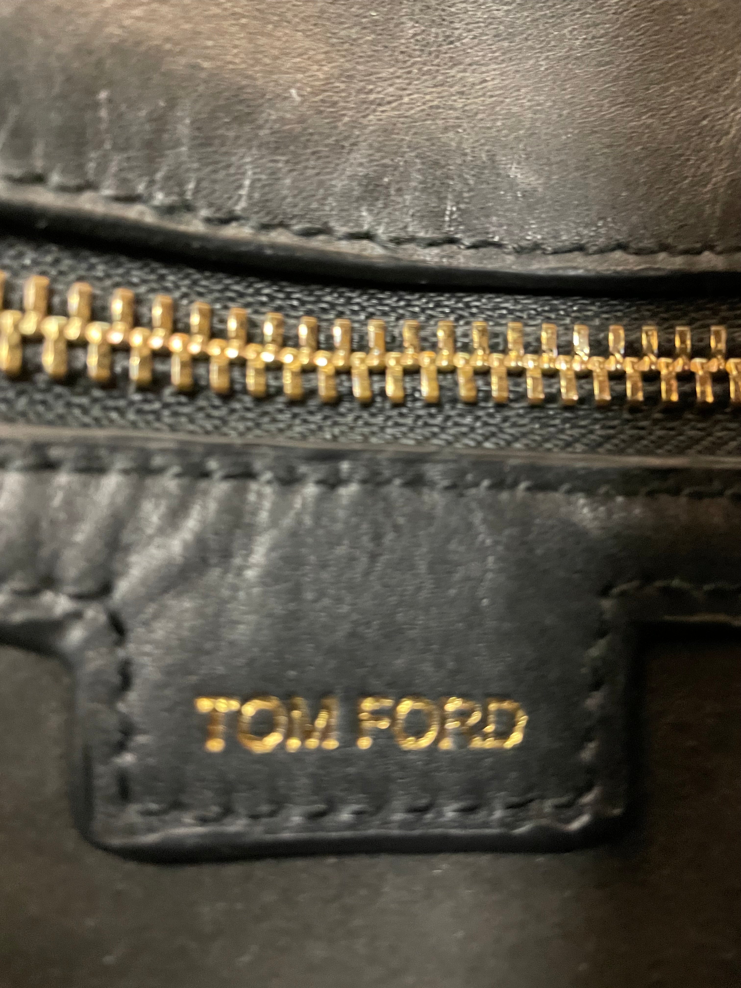 Mentore di vestiti Mayfield Heights, Ohio, Crossbody Designer di lusso di Tom Ford Dimensioni: Grande