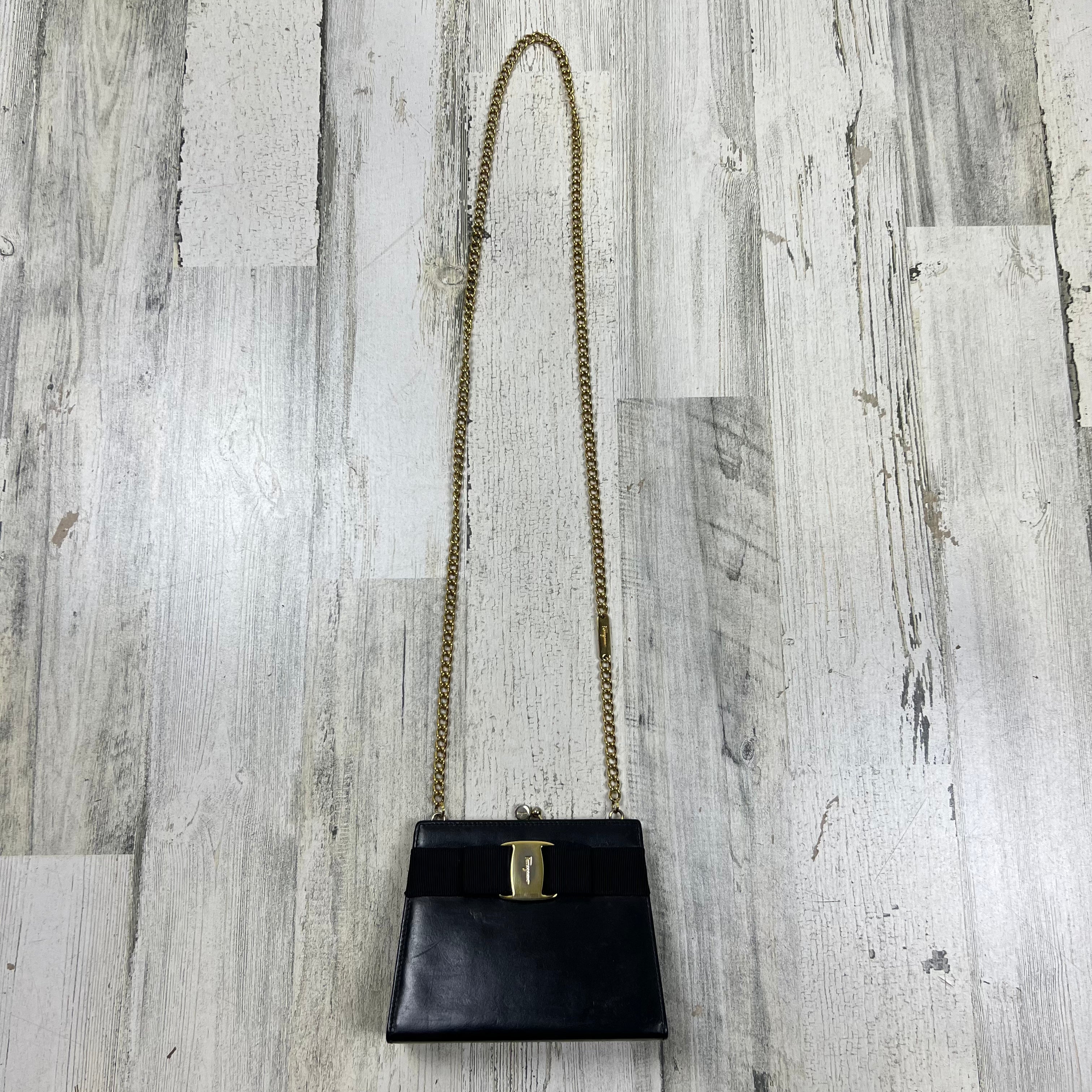 Mentore di vestiti Edmond, Oklahoma, Crossbody Luxury Designer By Salvatore Ferragamo Dimensioni: Piccolo