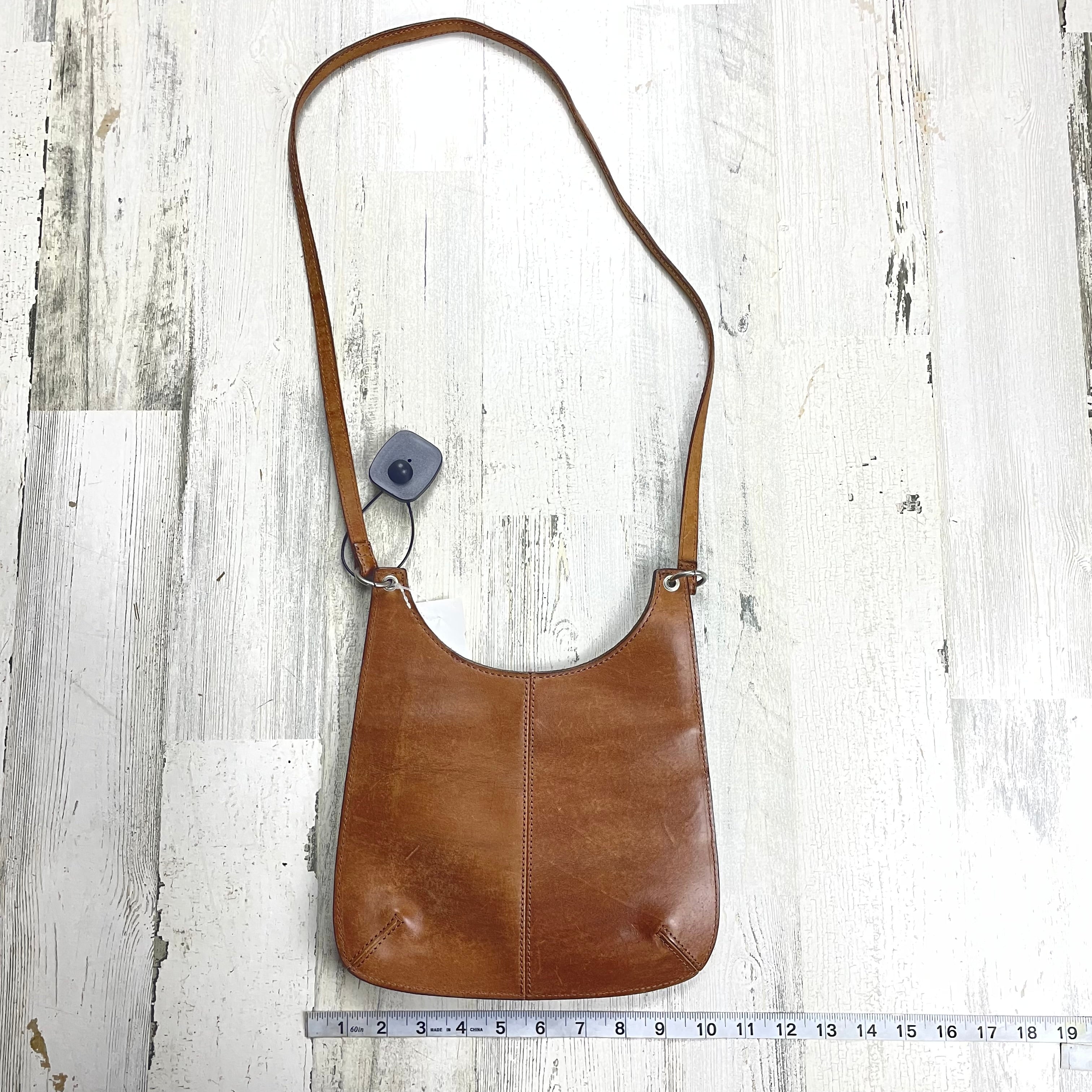 Mentore d'abbigliamento Edmond, Oklahoma, Crossbody in pelle di Fossil Dimensioni: Piccolo