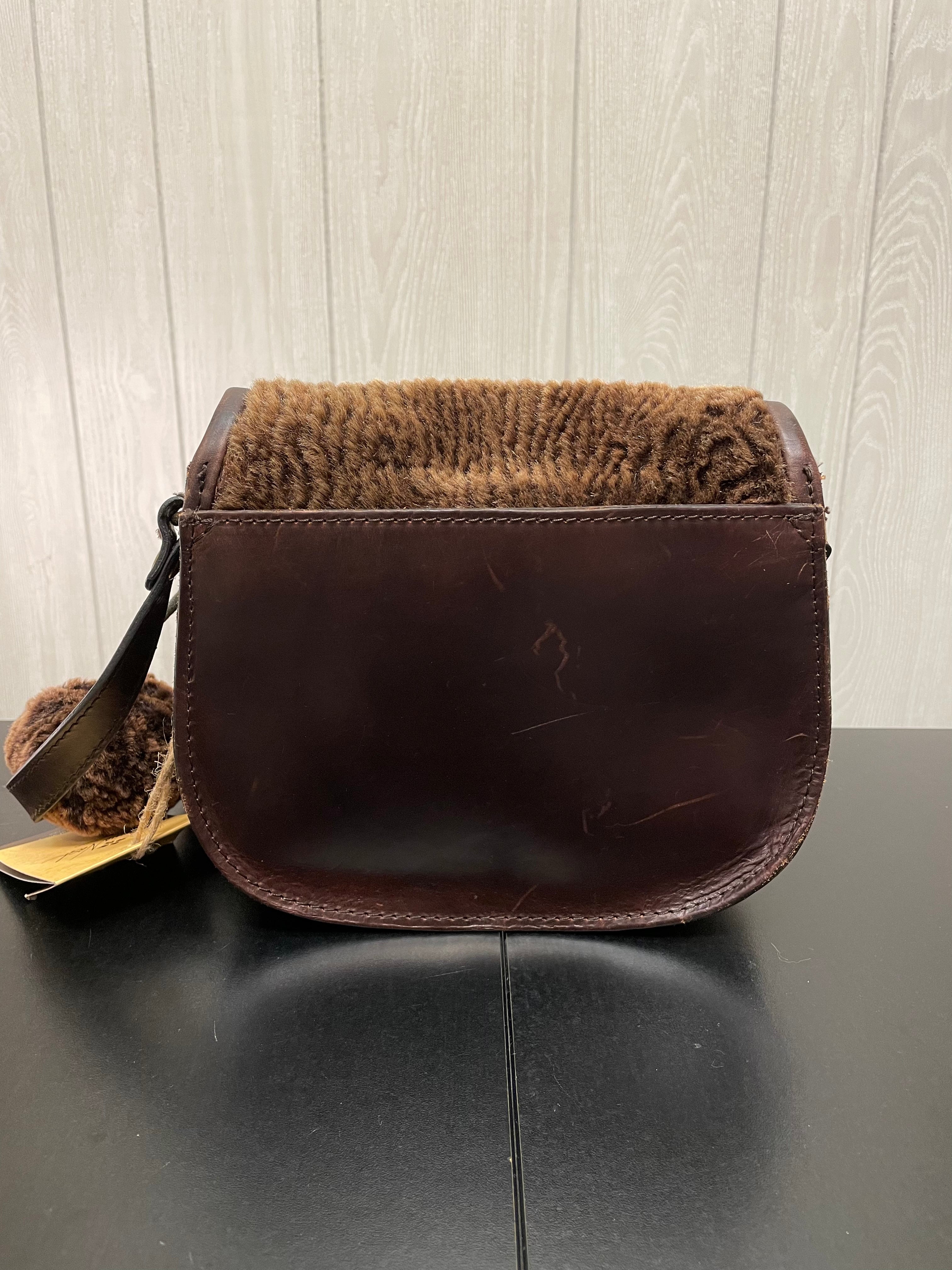 Mentore di vestiti Cordova, Tennessee, Crossbody in pelle di Patricia Nash Dimensioni: Medio