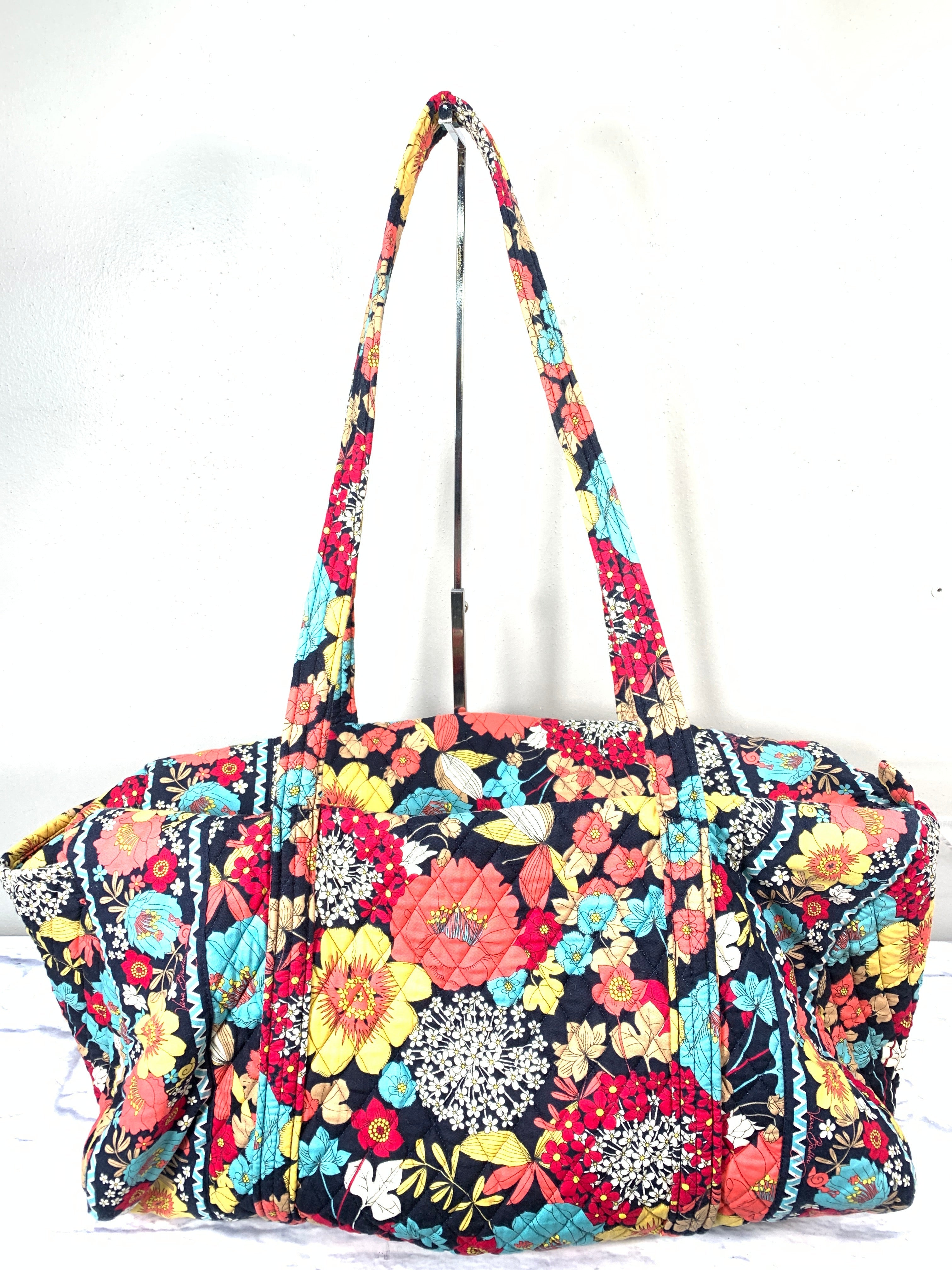 Mentore di abbigliamento North Richland Hills, Texas, Duffle e Weekender di Vera Bradley Dimensioni: Grande